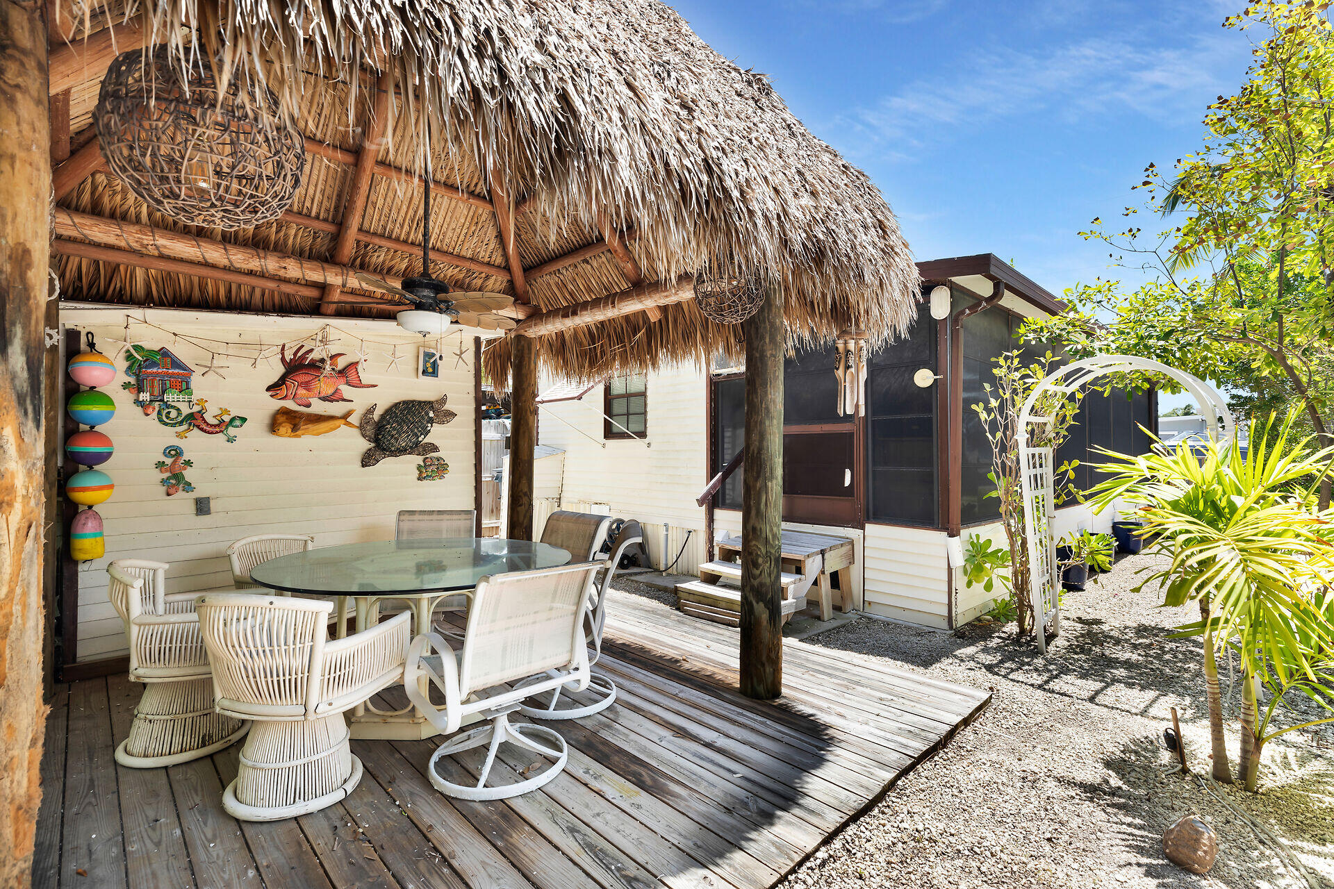 101551 Overseas Highway 113