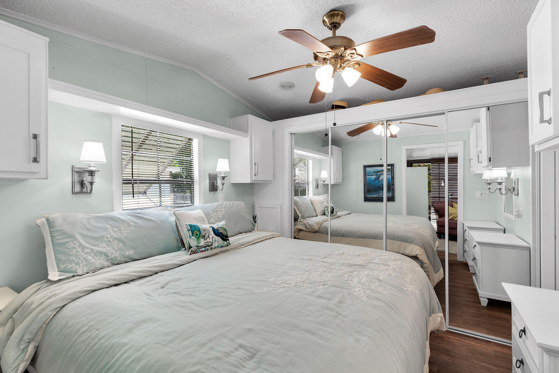 101551 Overseas Highway 113
