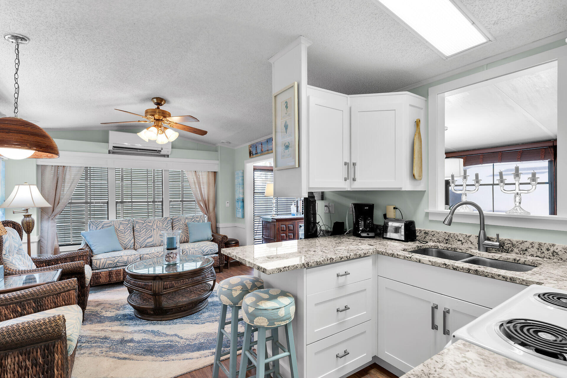 101551 Overseas Highway 113