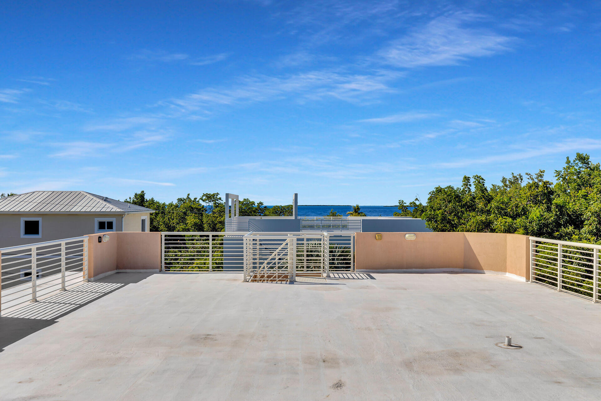 30 Lakeview Drive