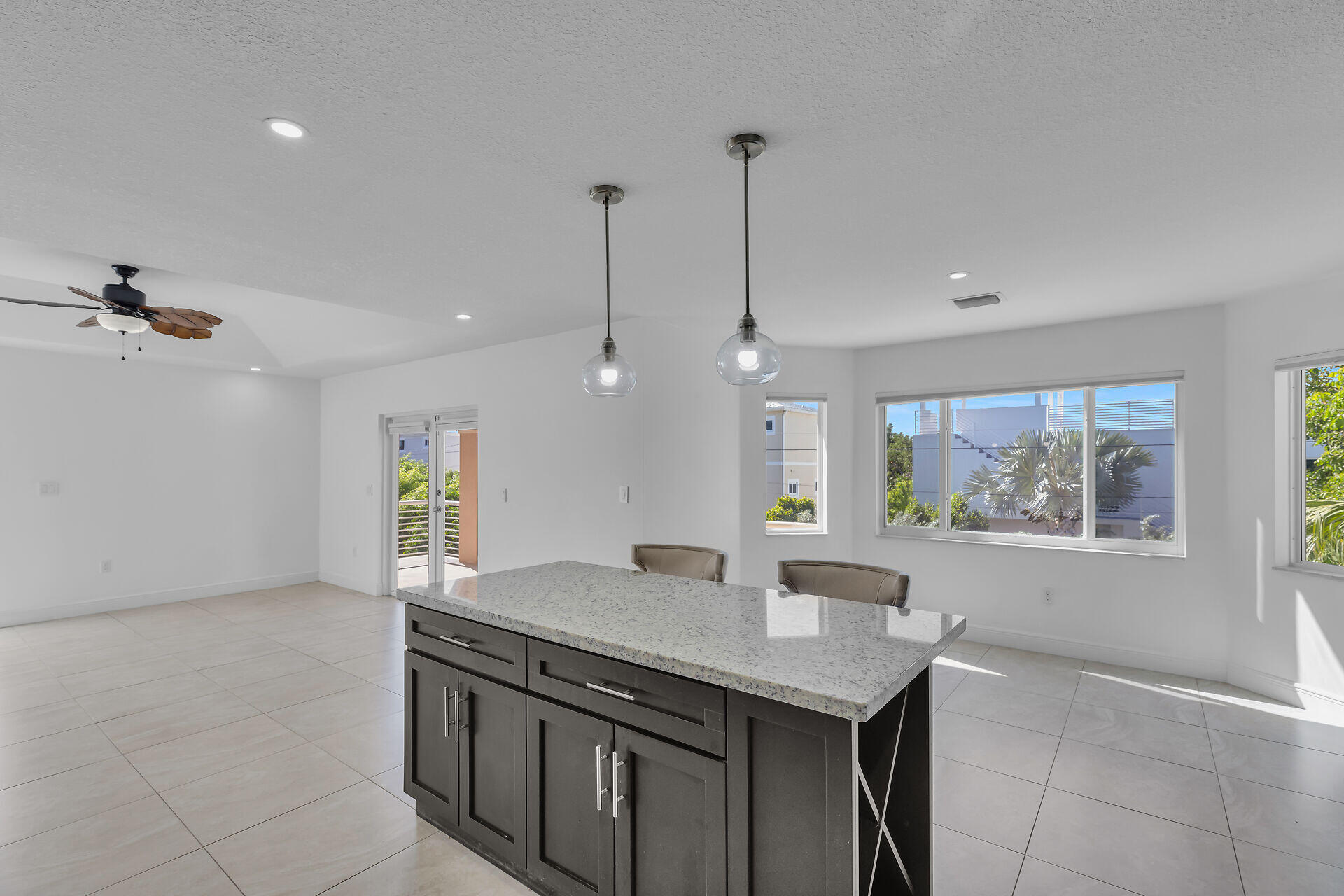 30 Lakeview Drive