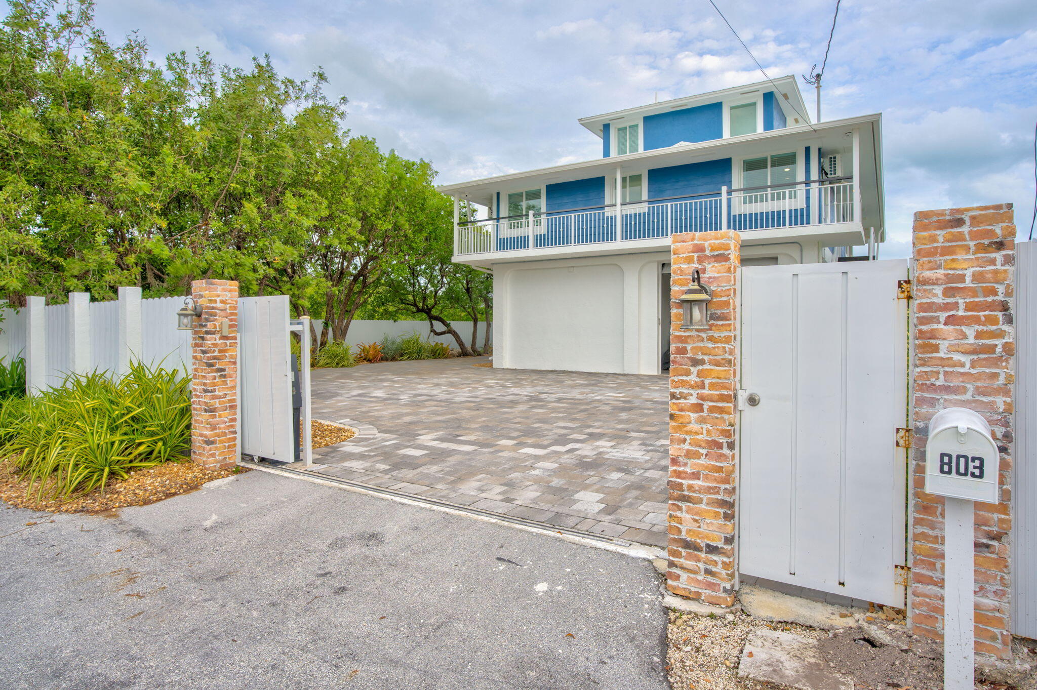 803 Bonito Lane
