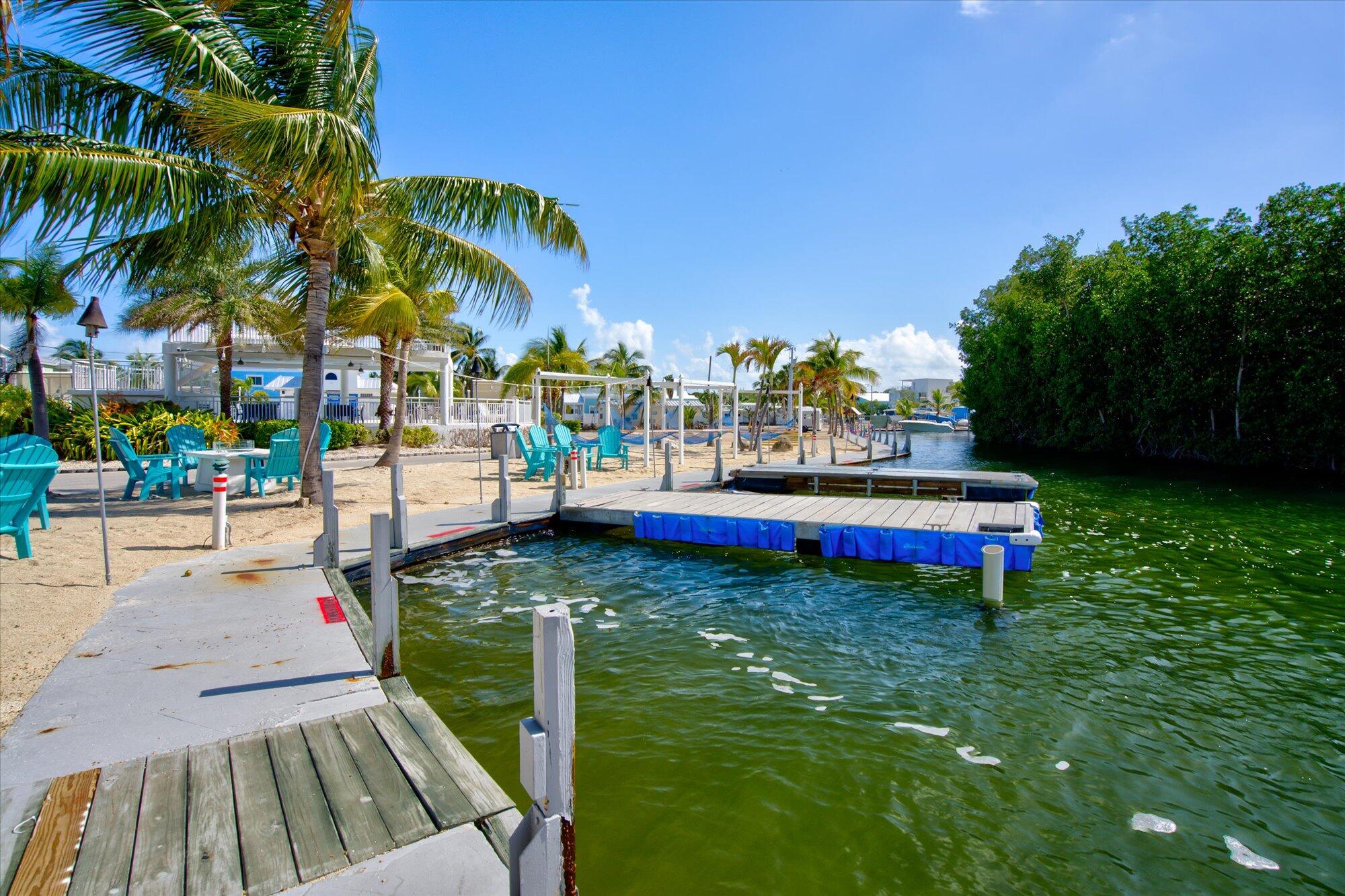 325 Calusa Street 122