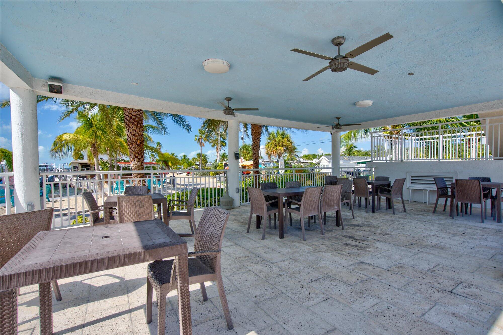 325 Calusa Street 122