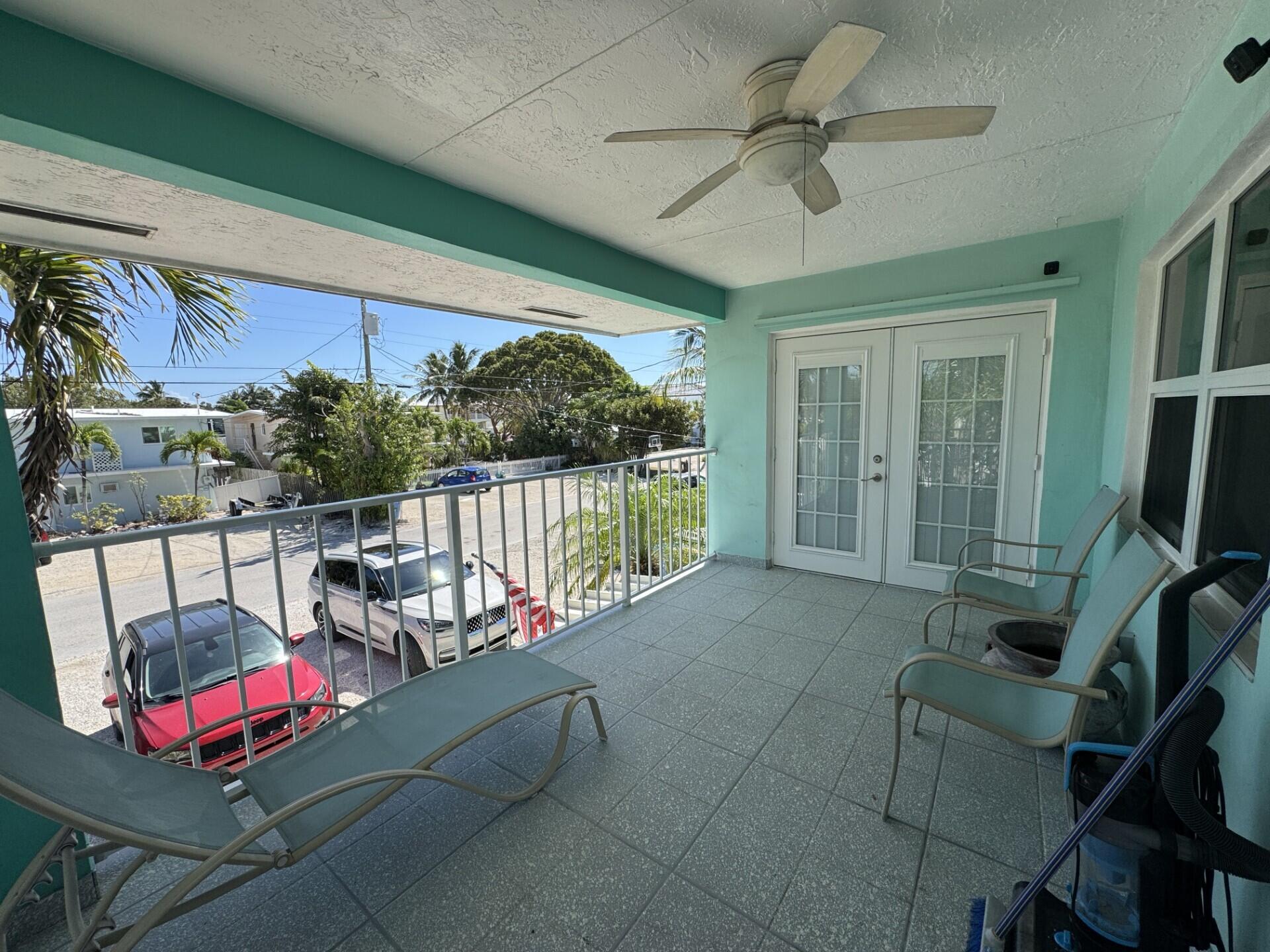 207 S S Coconut Palm Boulevard