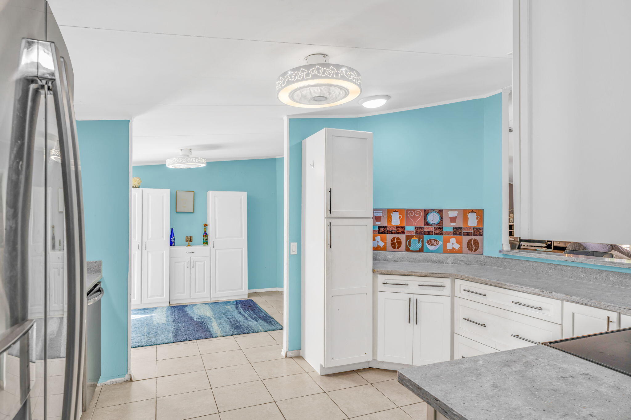 2 Oakwood Avenue