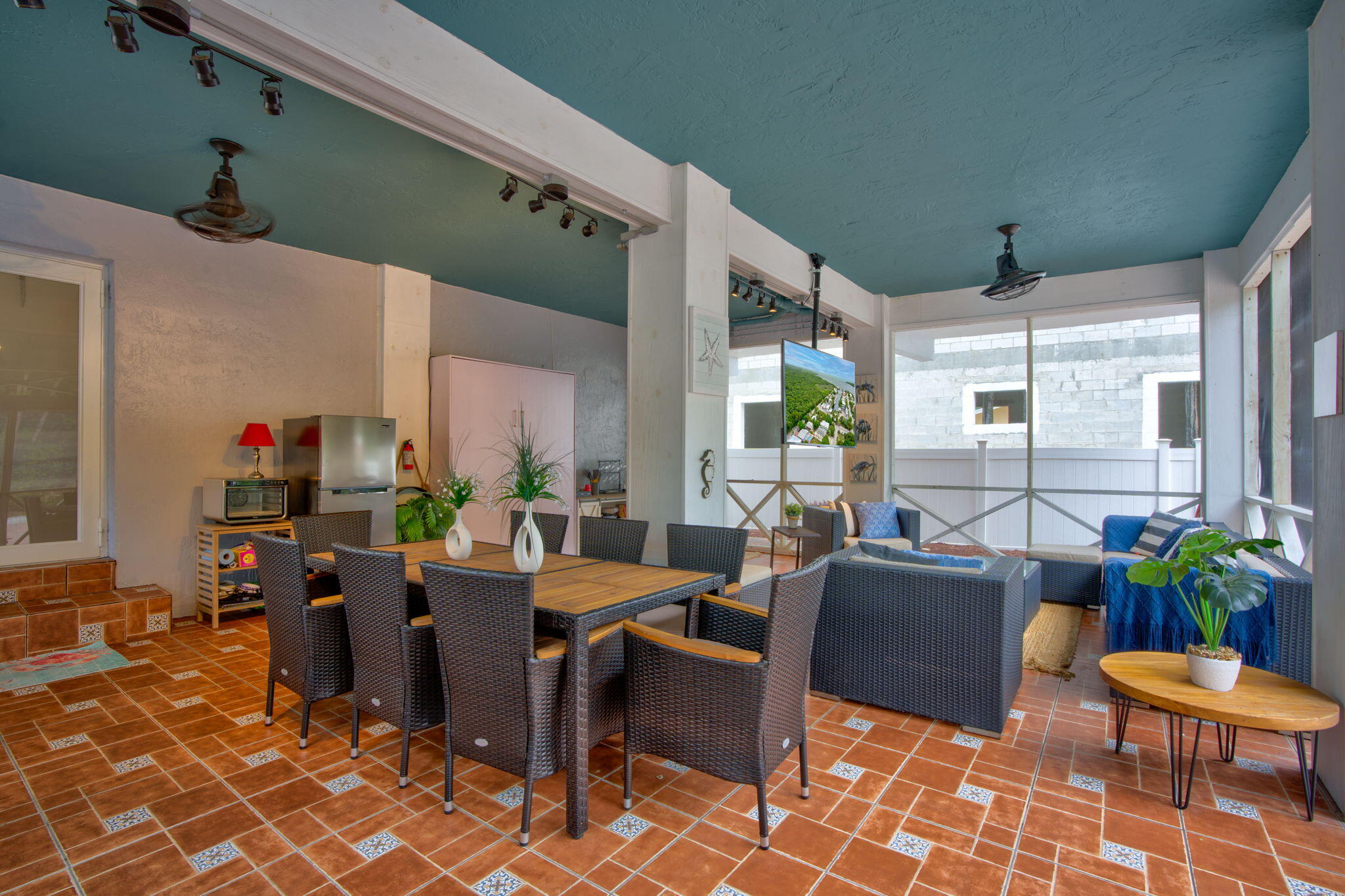 15 Garden Cove Drive