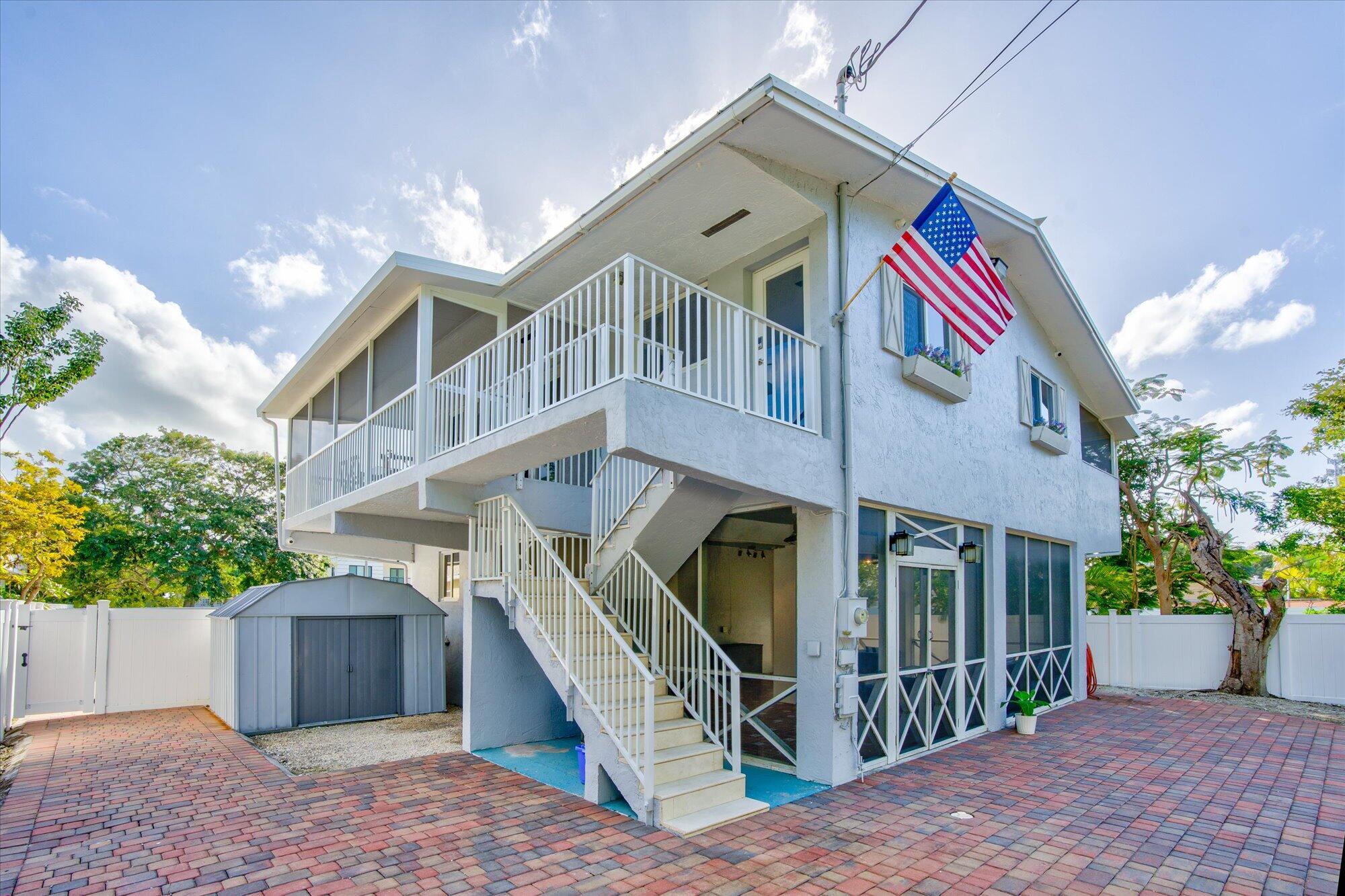 15 Garden Cove Drive