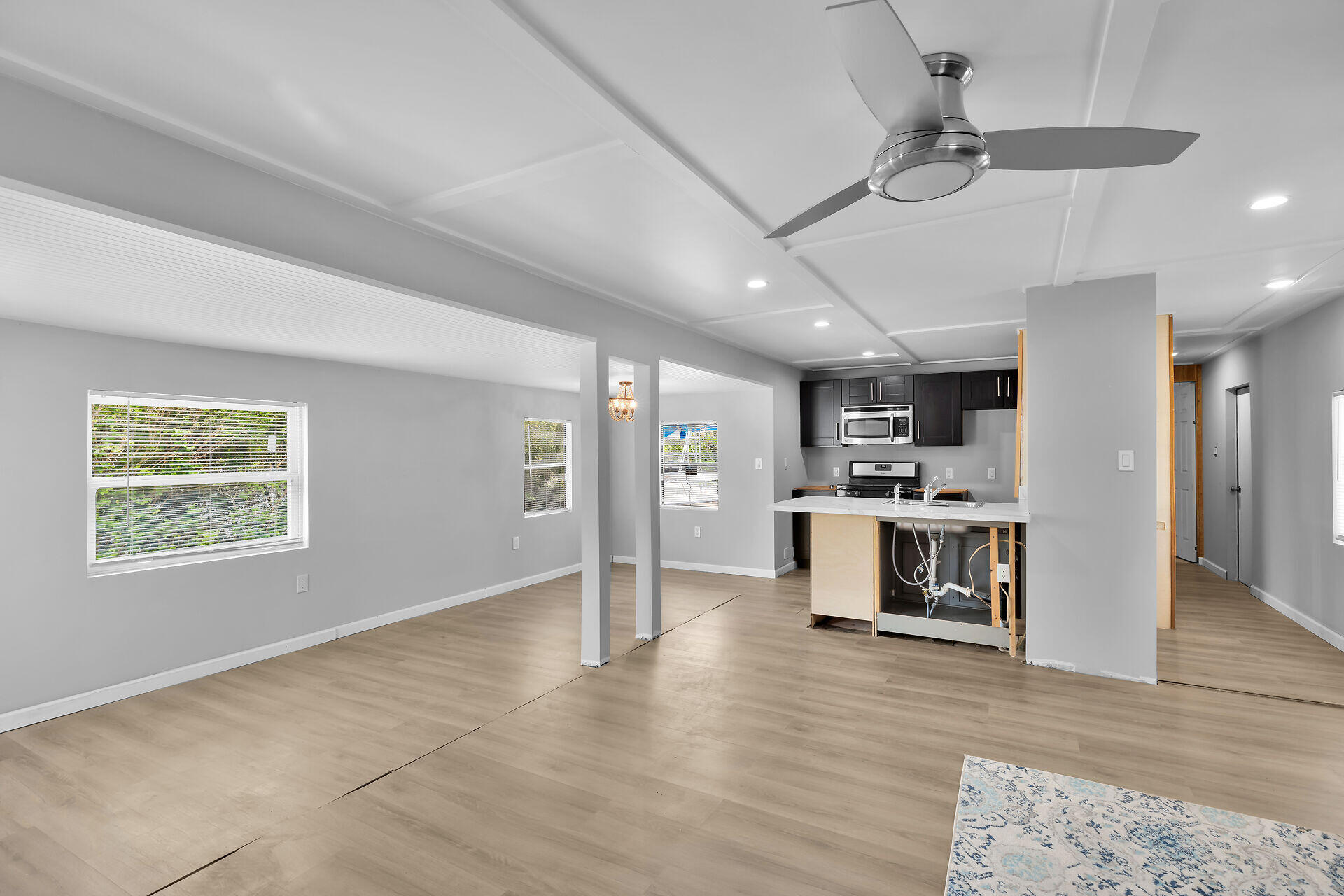 225 Lee Avenue