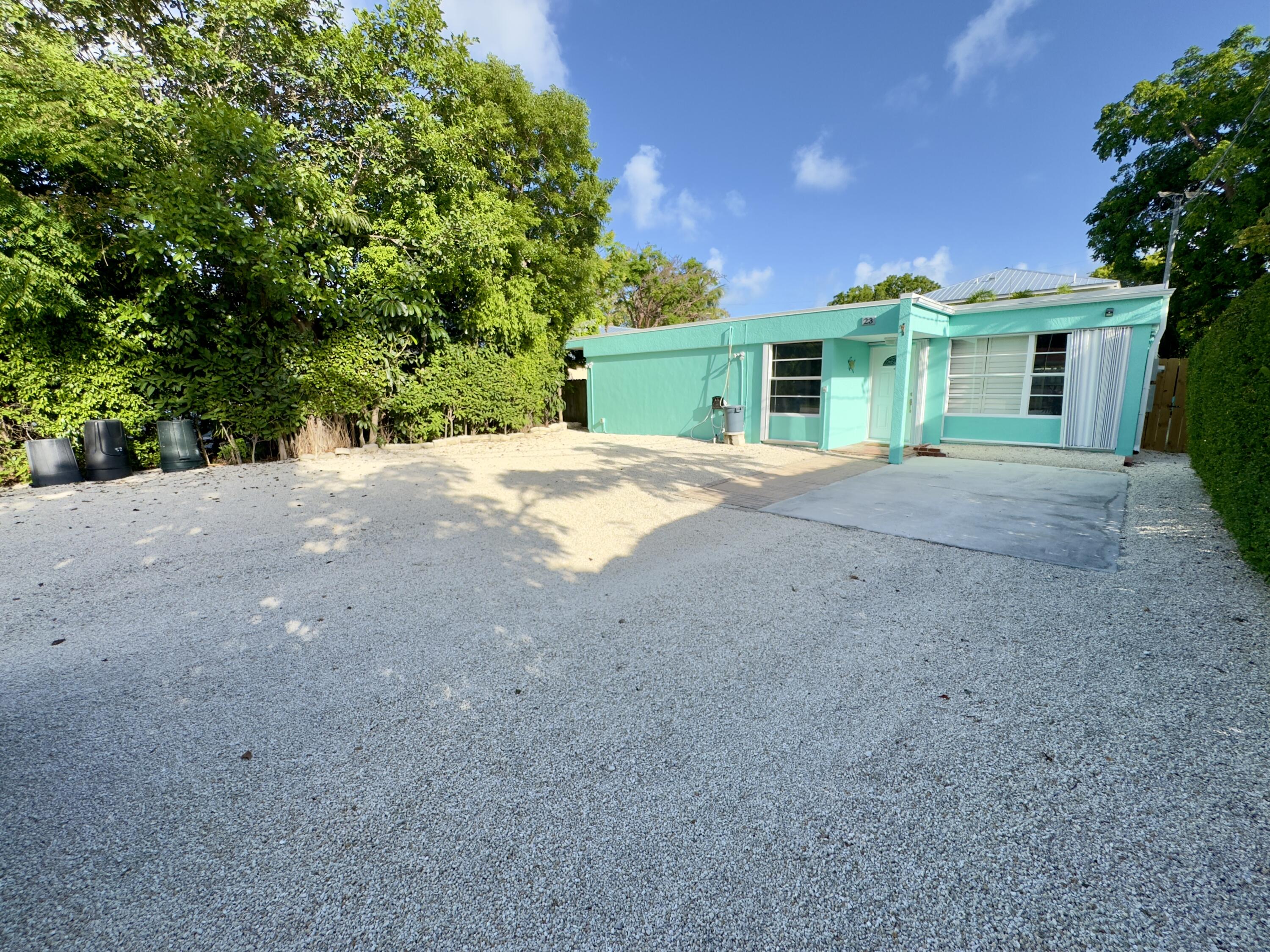 23 Snapper Avenue