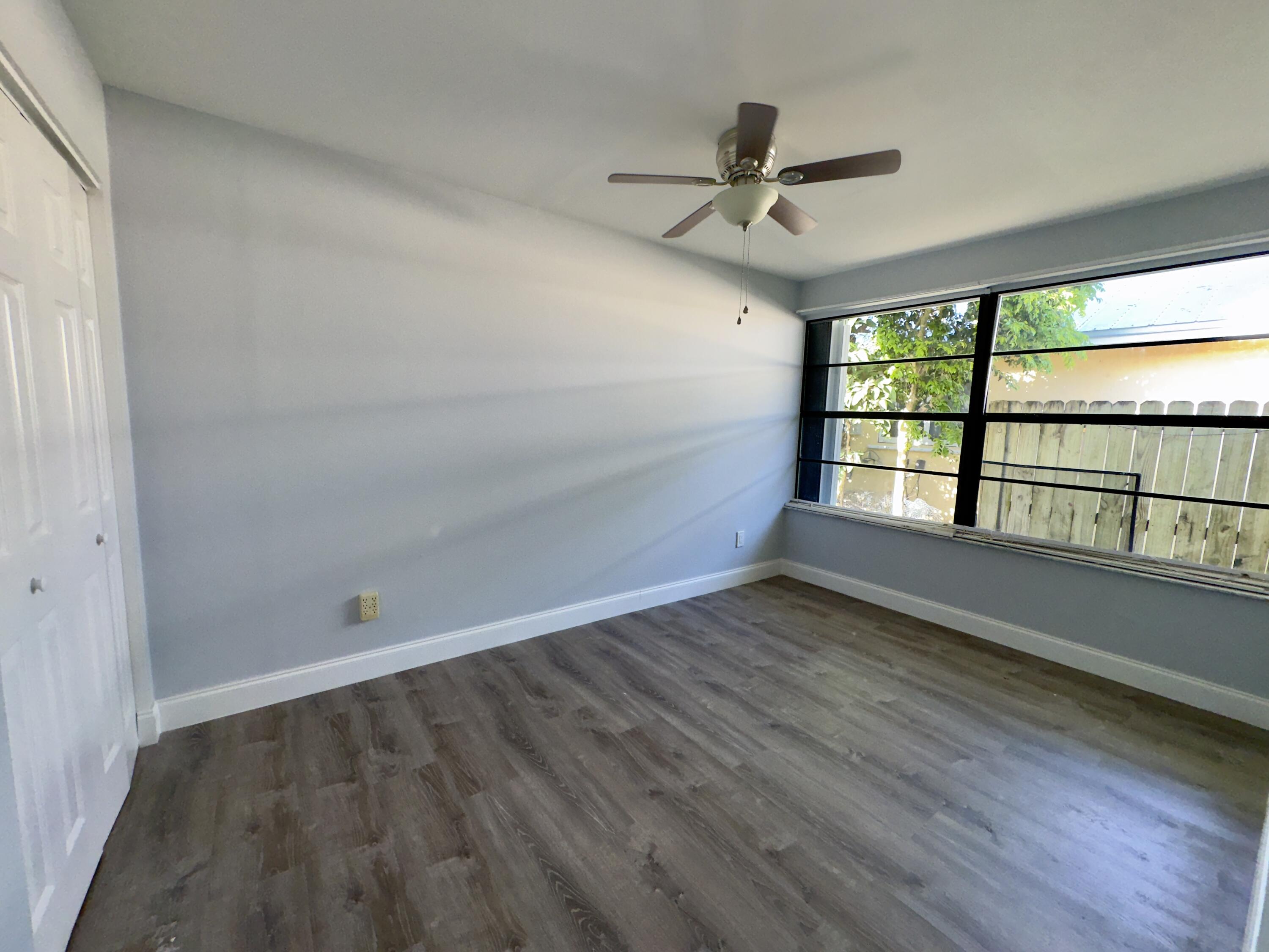 23 Snapper Avenue