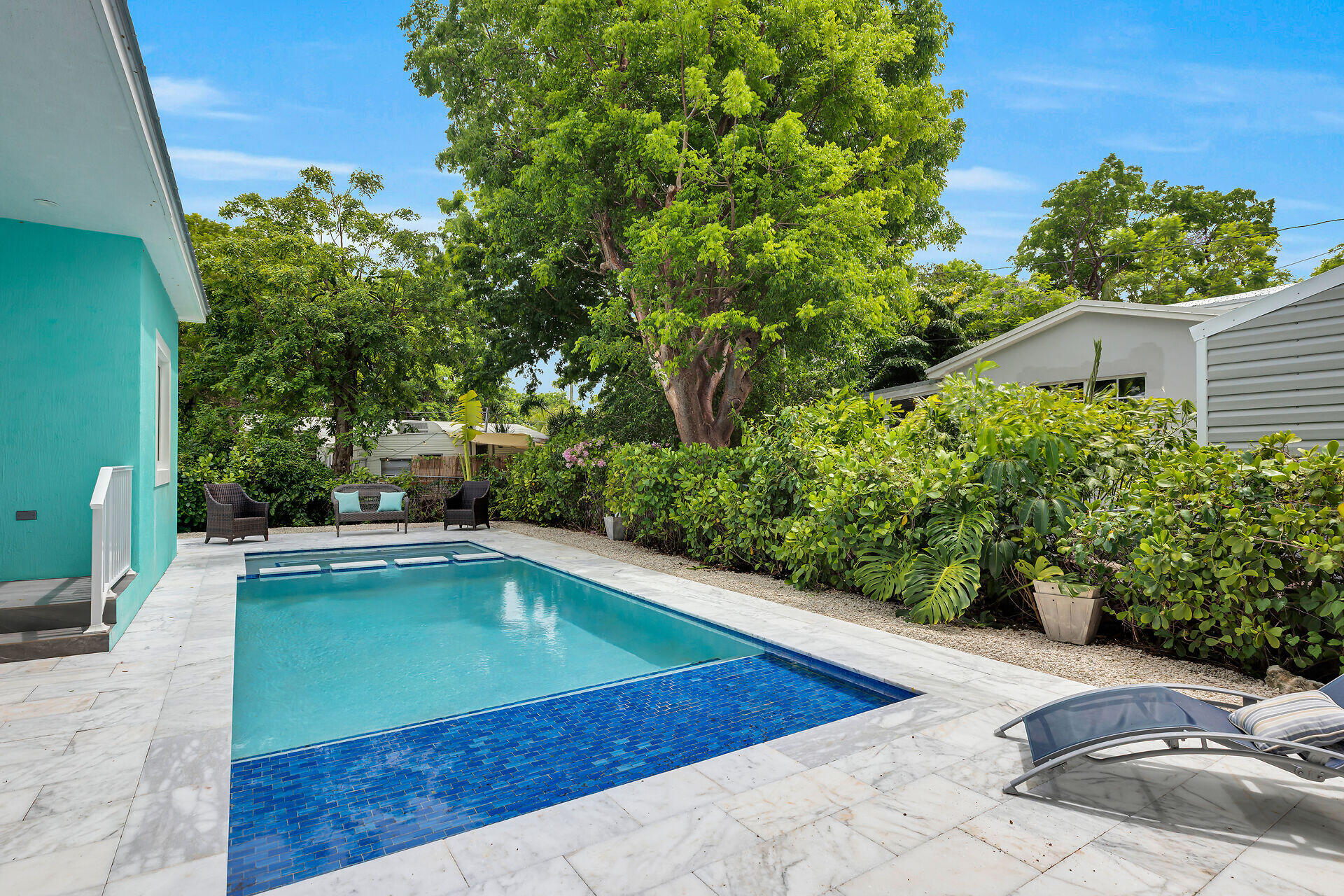 811 La Paloma Road