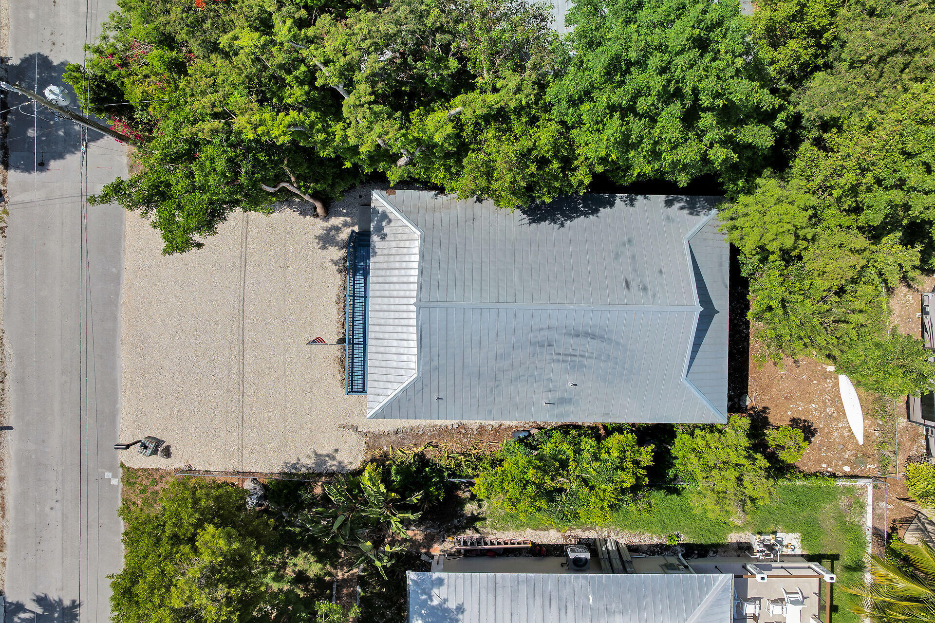 894 La Paloma Road