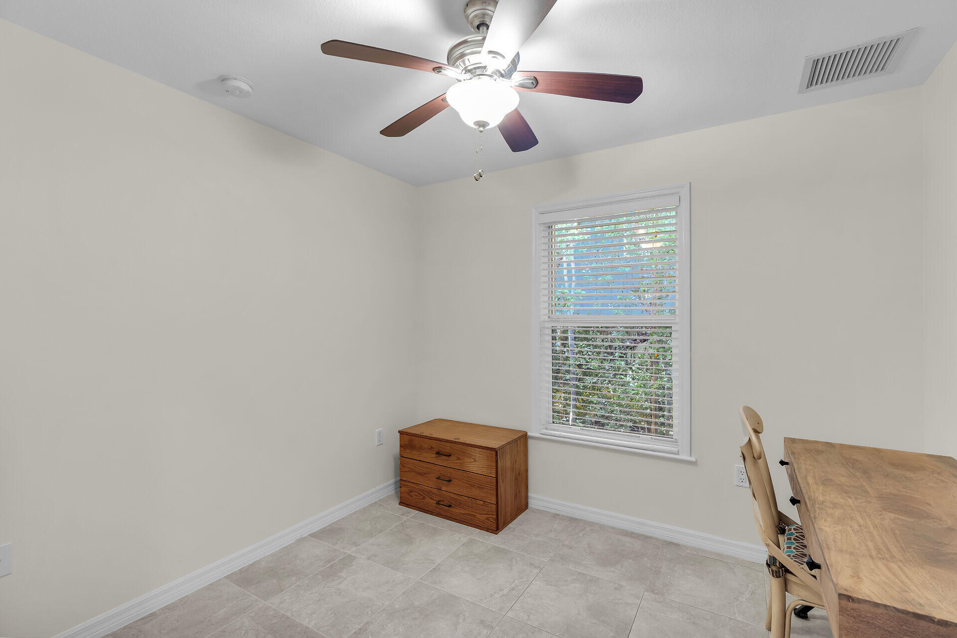 894 La Paloma Road