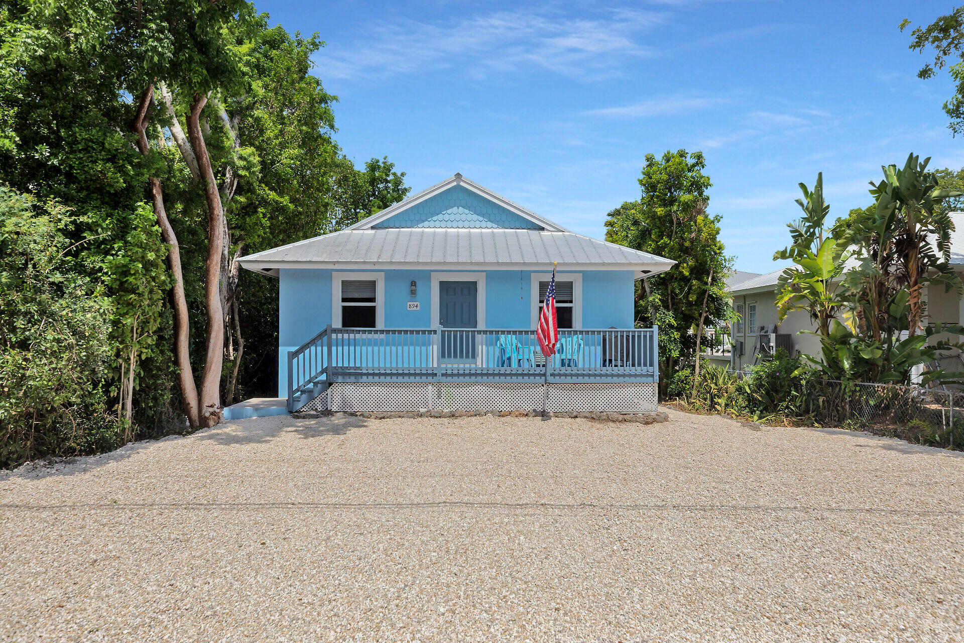 894 La Paloma Road