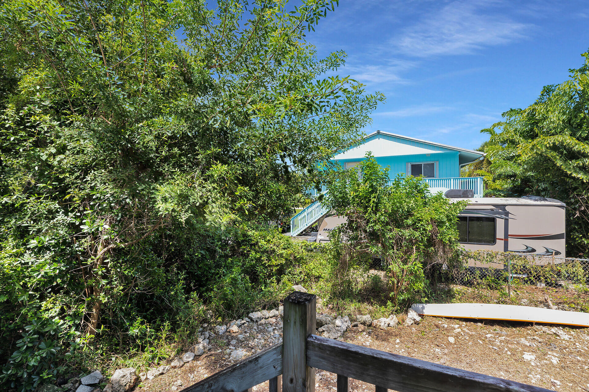 894 La Paloma Road