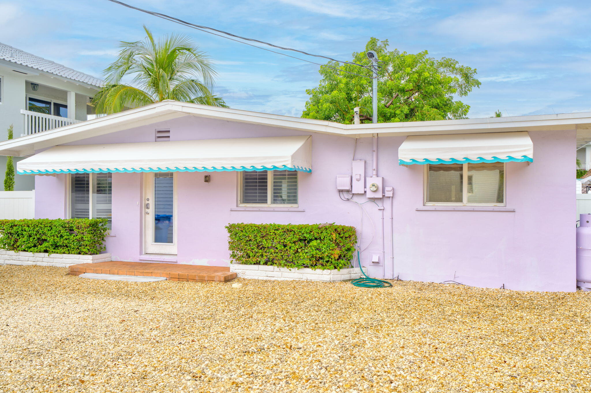 263 Azalea Street