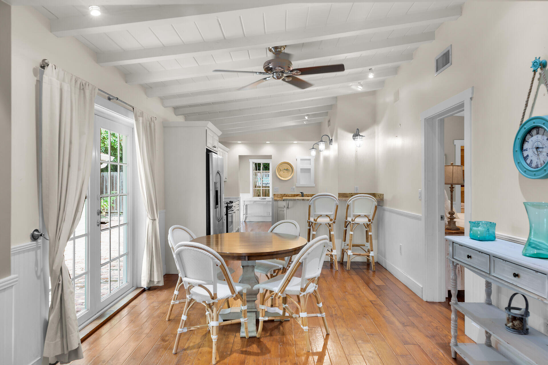 141 Plantation Boulevard