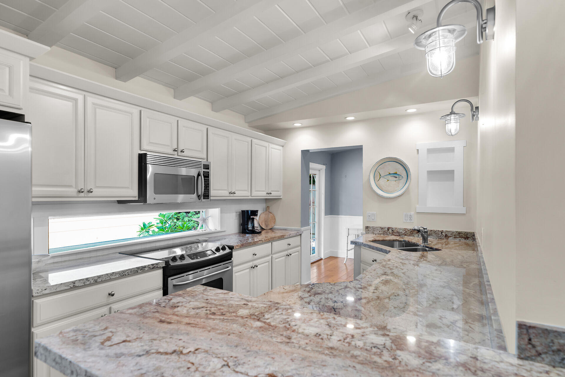 141 Plantation Boulevard