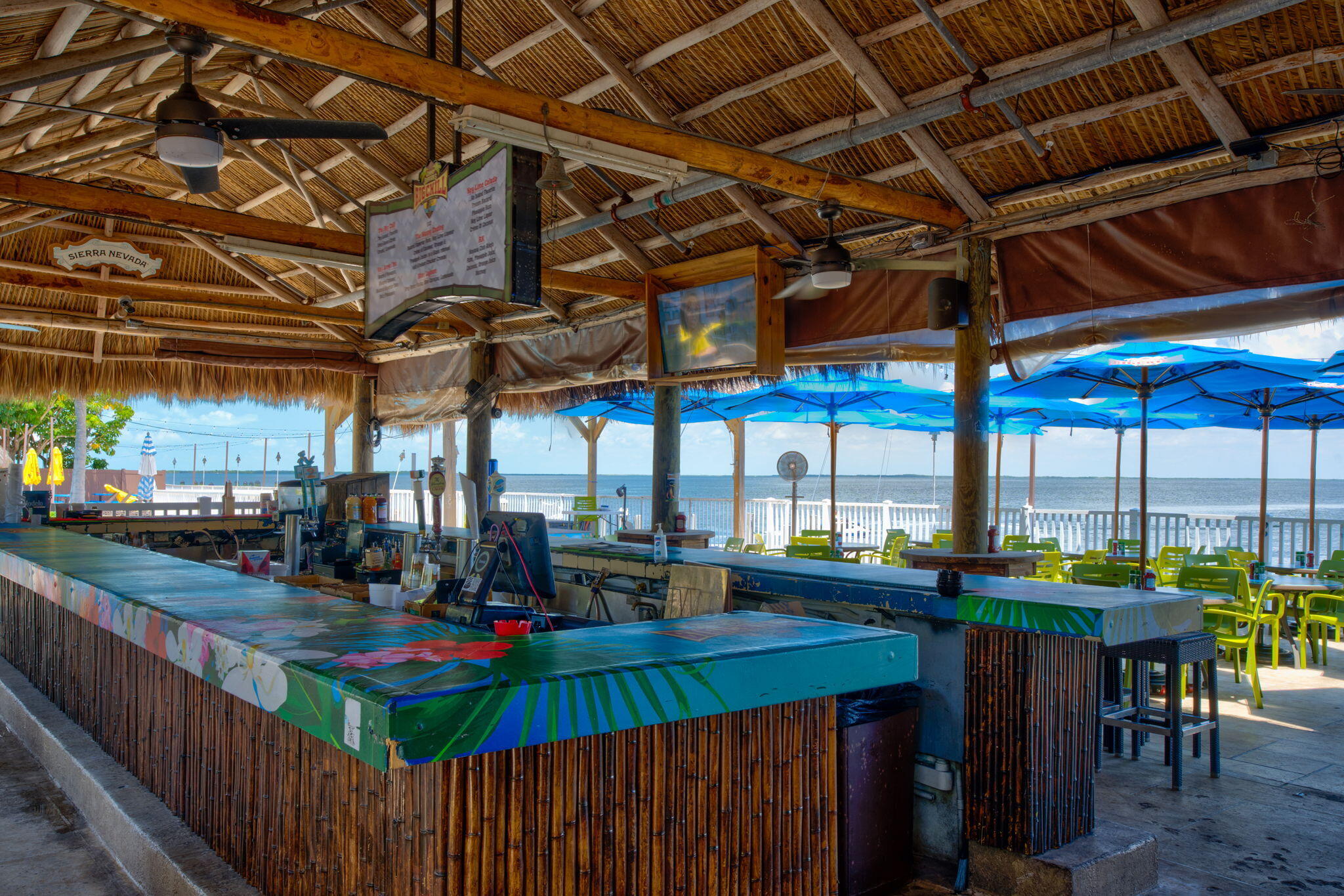 104000 Overseas Highway 2-5