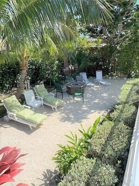241 W Seaview Drive
