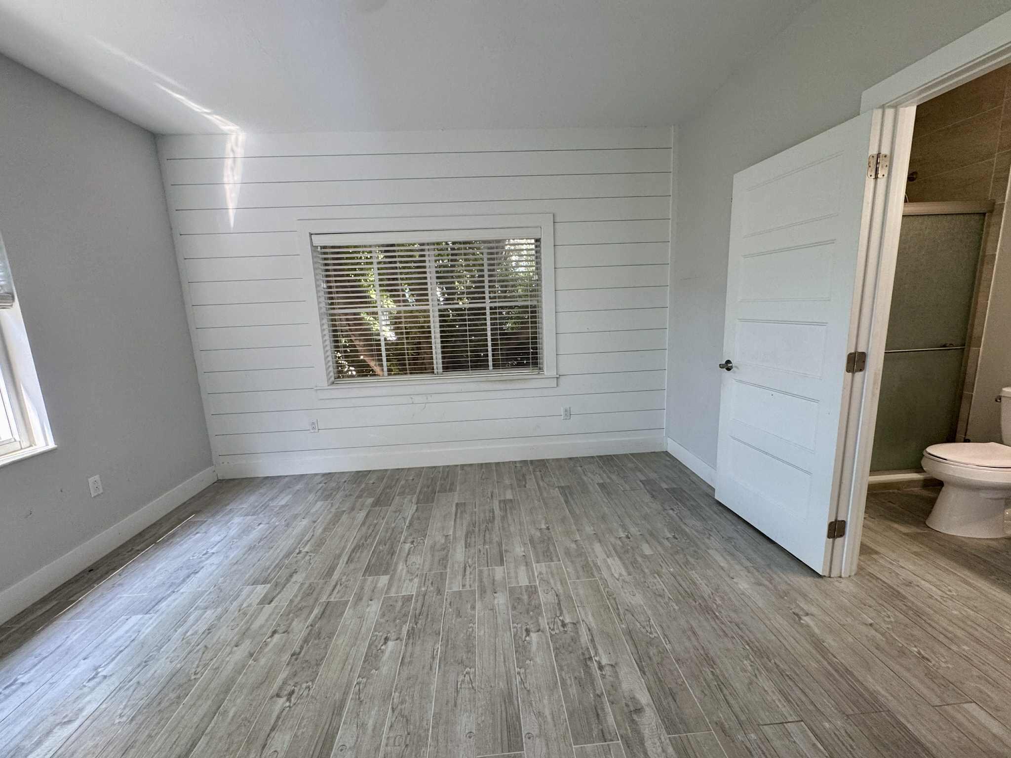 241 W Seaview Drive