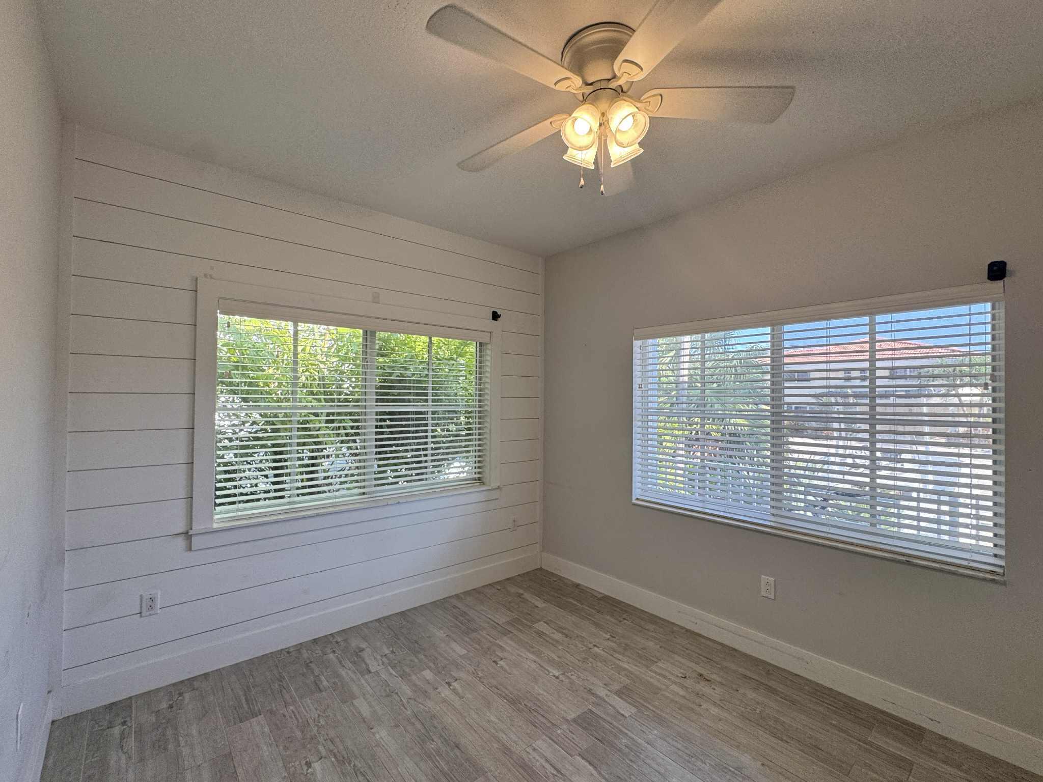 241 W Seaview Drive