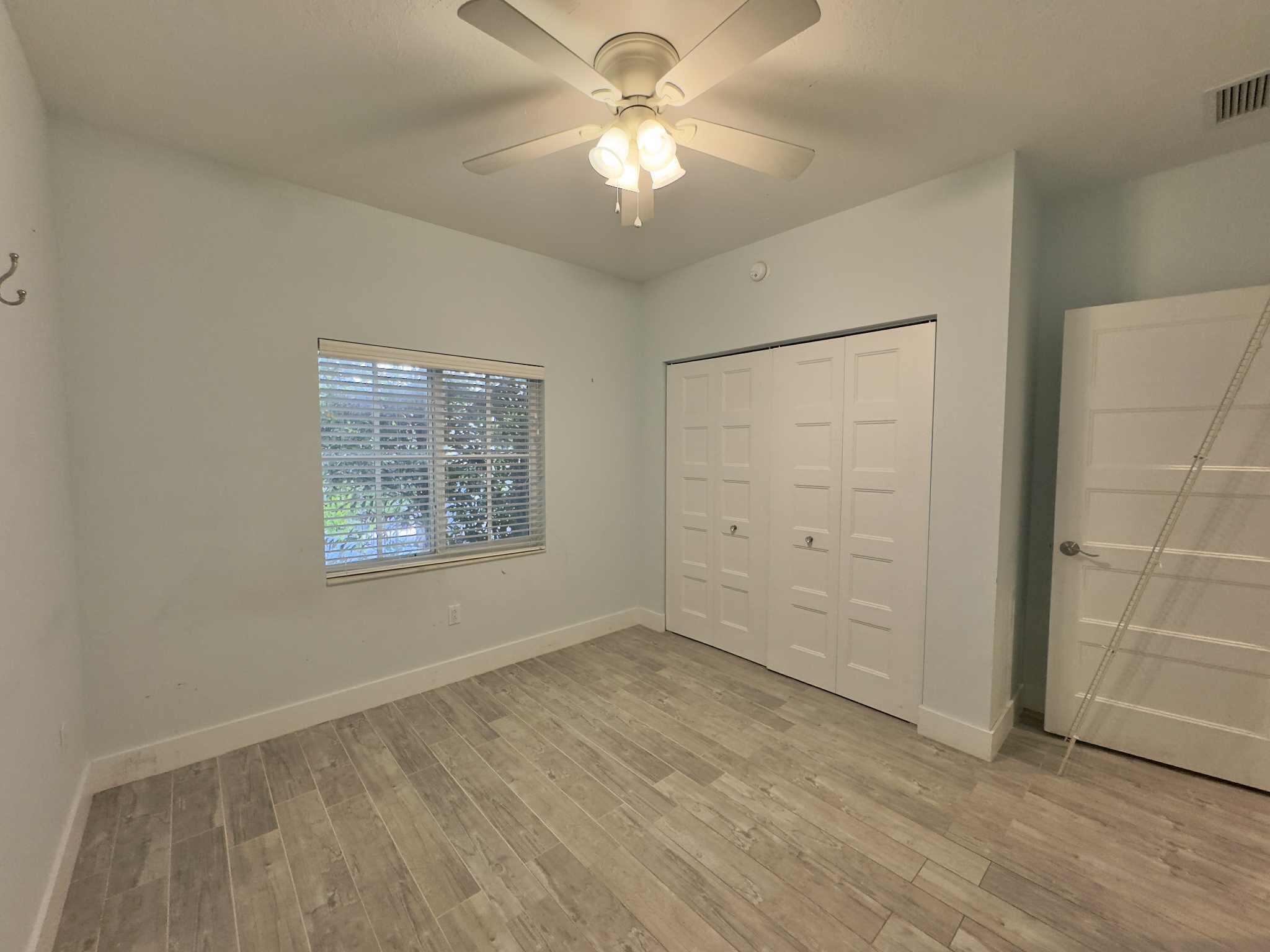241 W Seaview Drive