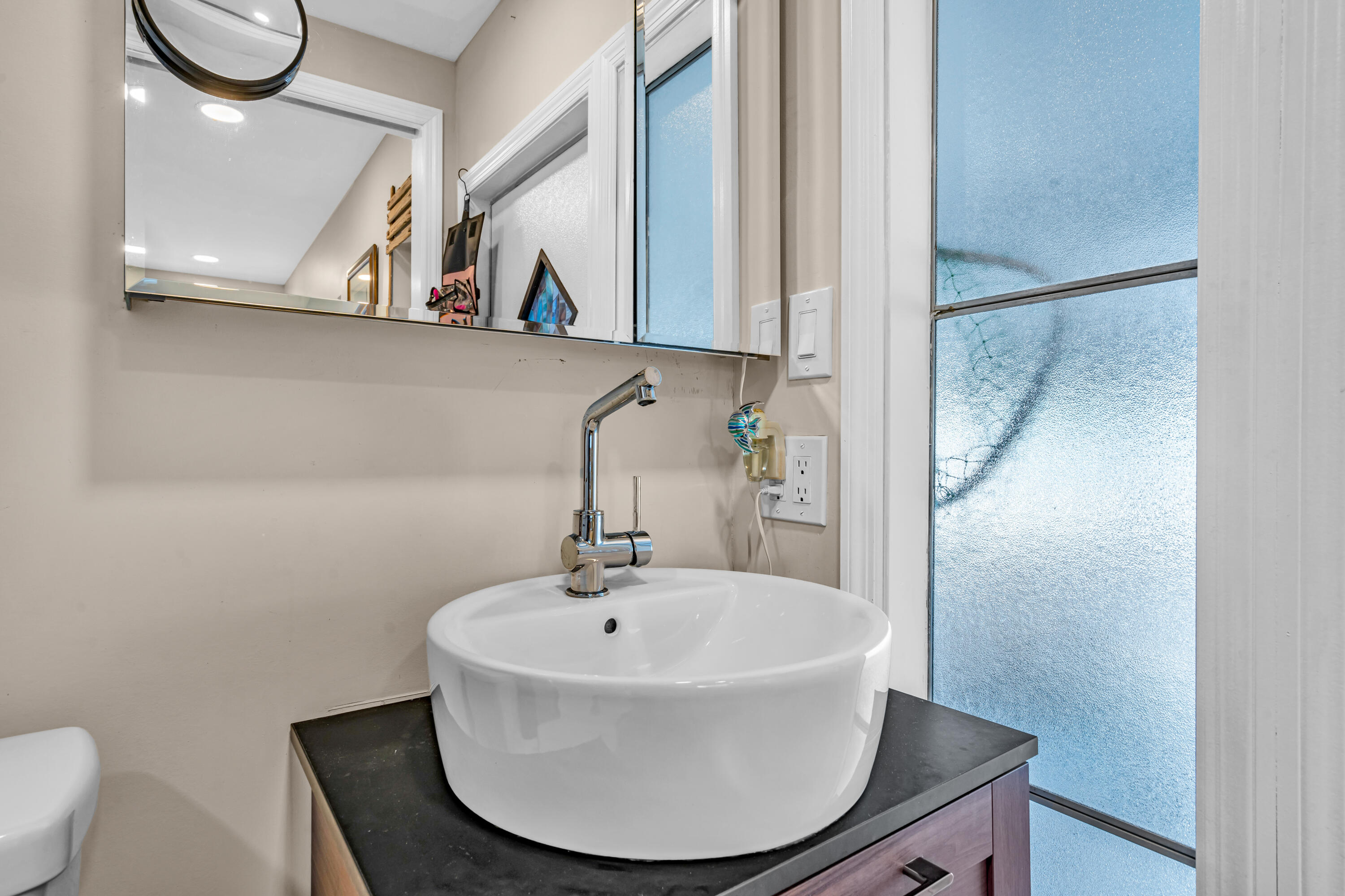 7 Avenue D