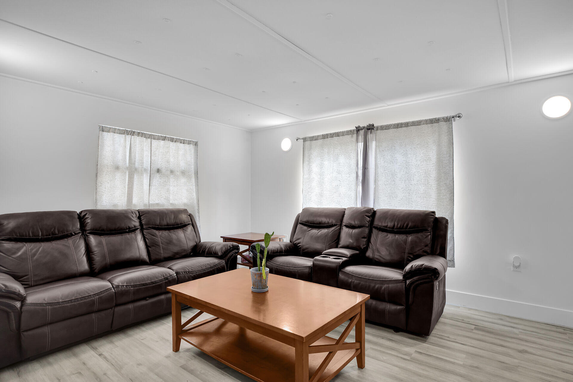 66 Hibiscus Lane