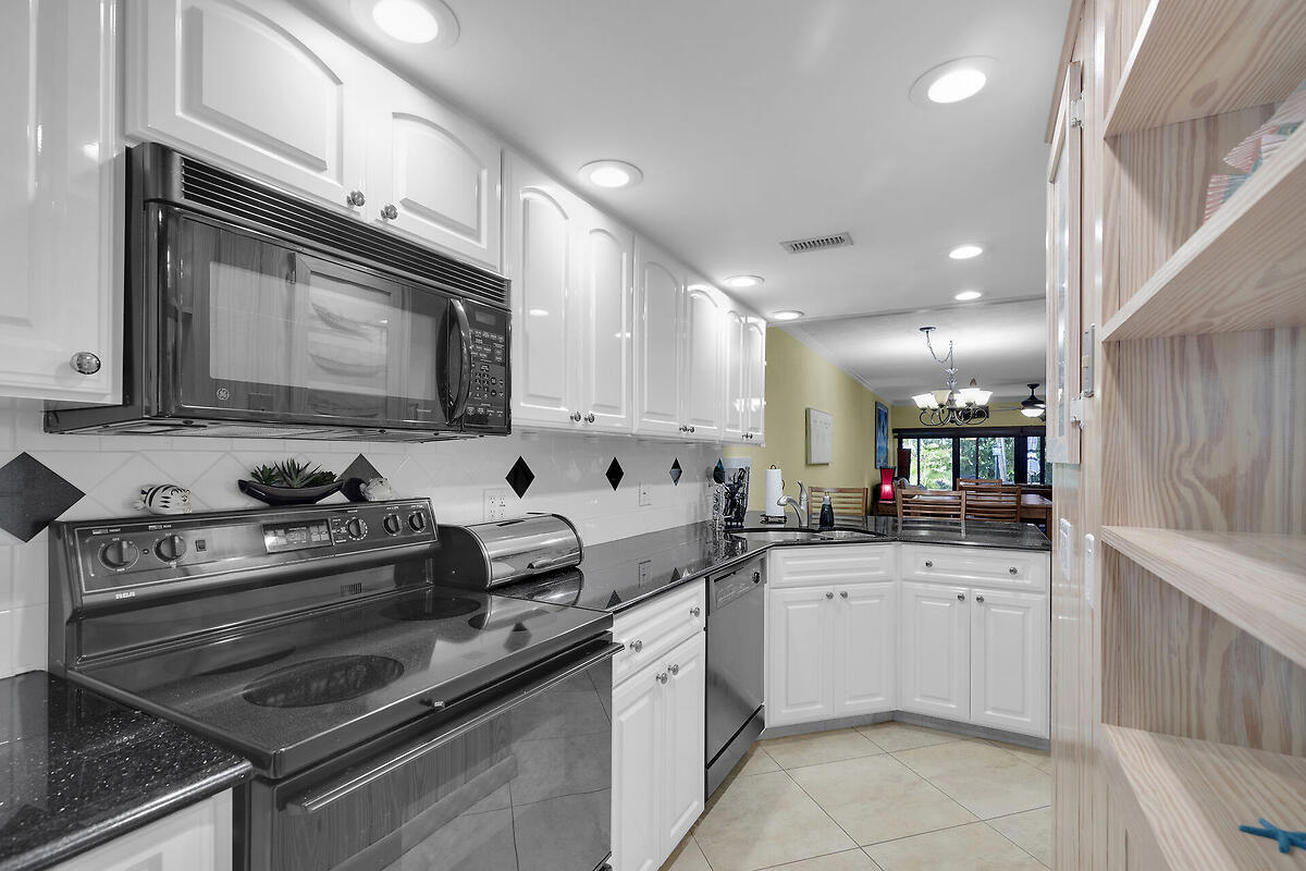 87200 Overseas Highway M2
