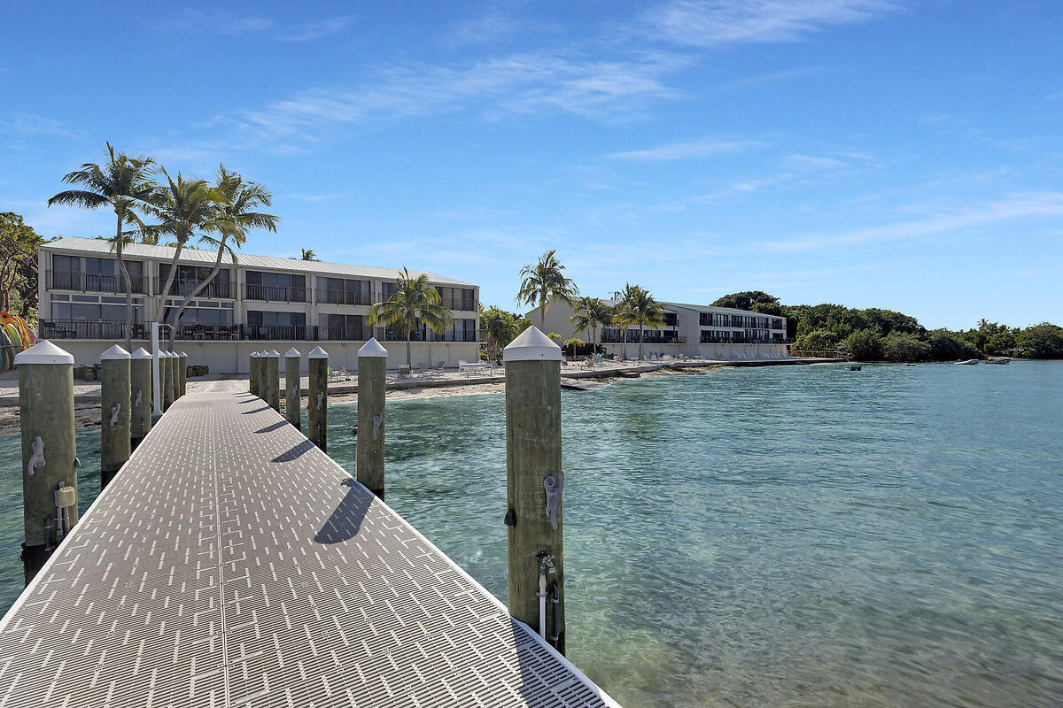 87200 Overseas Highway M2