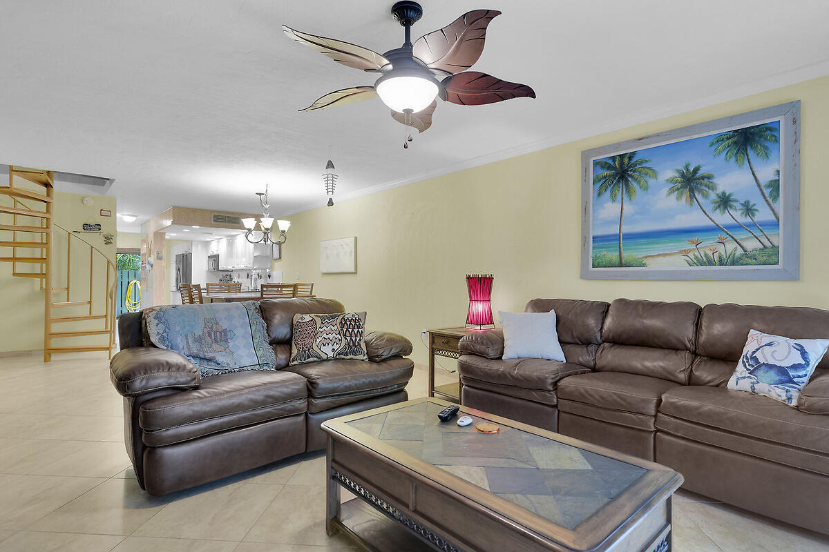 87200 Overseas Highway M2