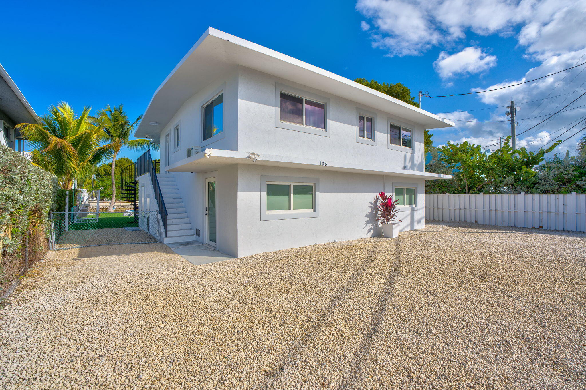 106 Plantation Avenue