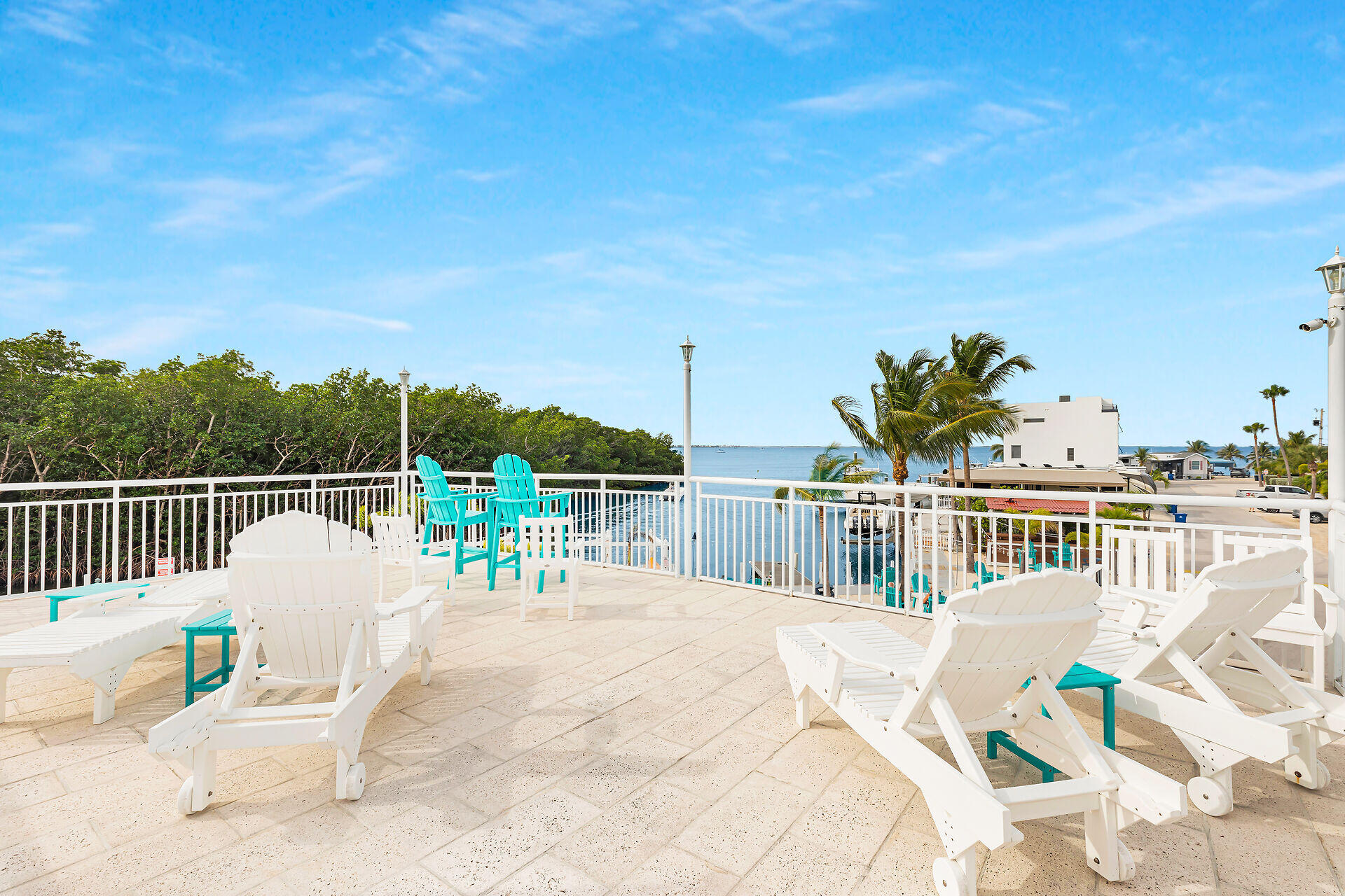 325 Calusa Street 250