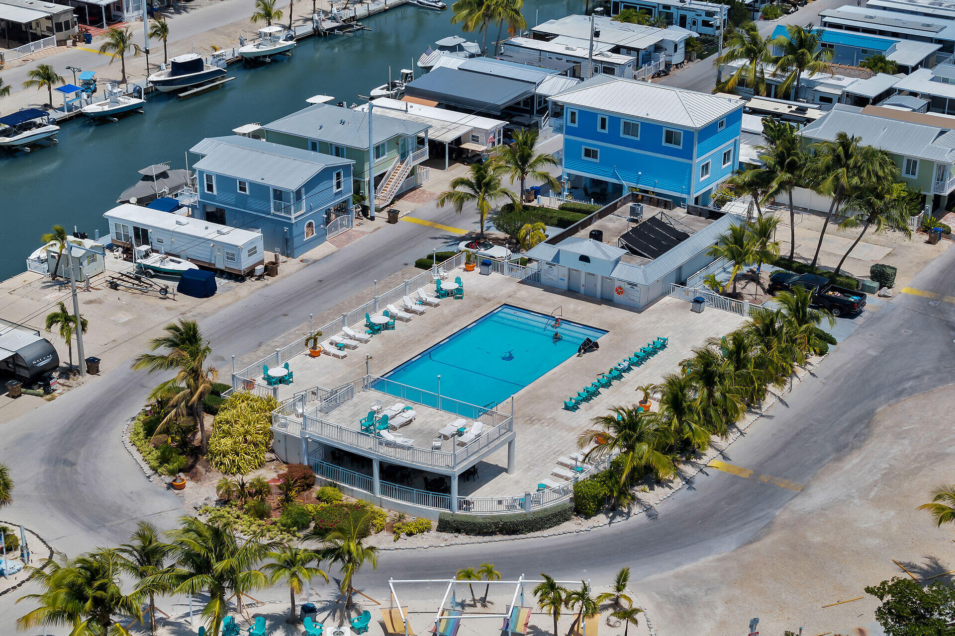 325 Calusa Street 250