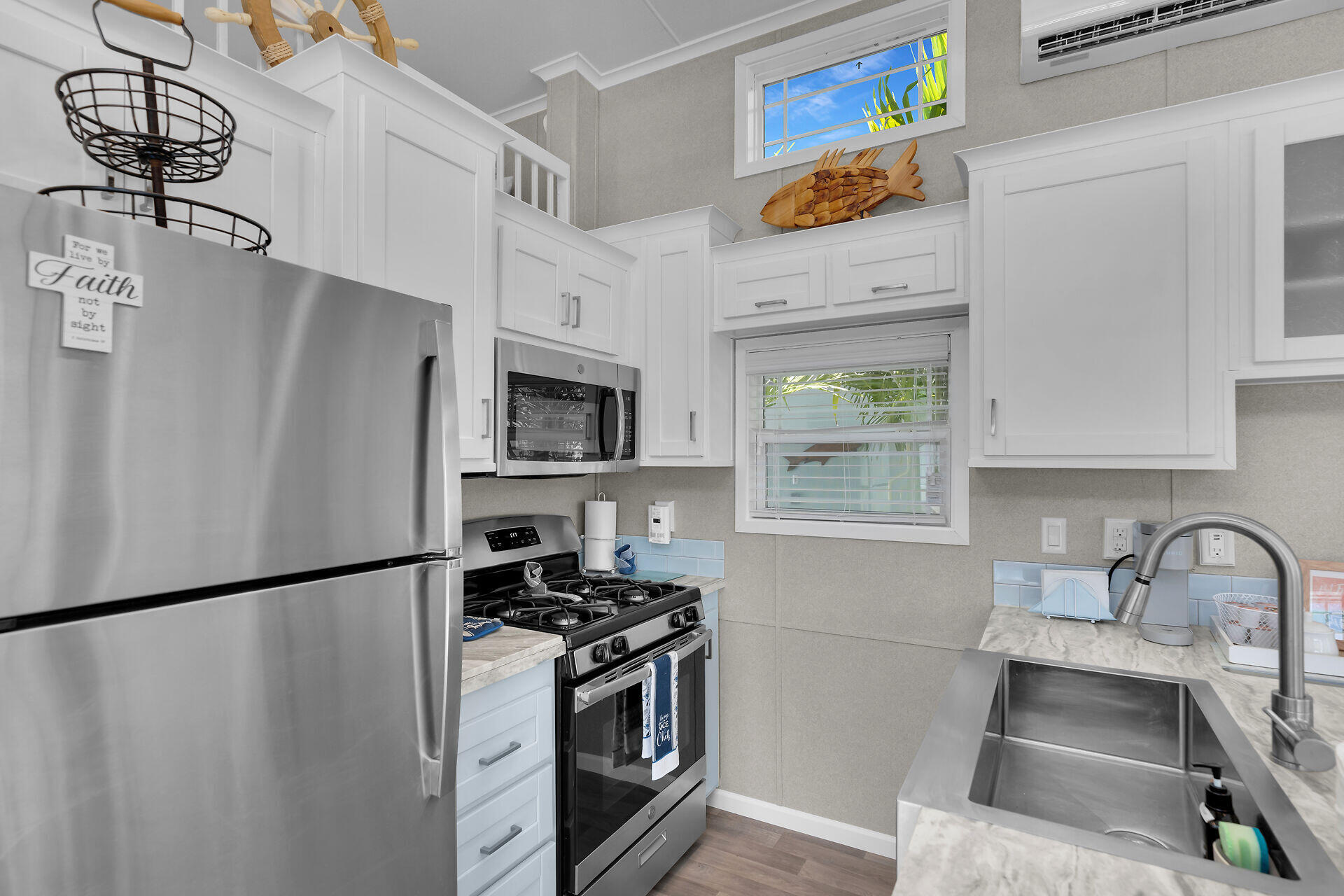 325 Calusa Street 250