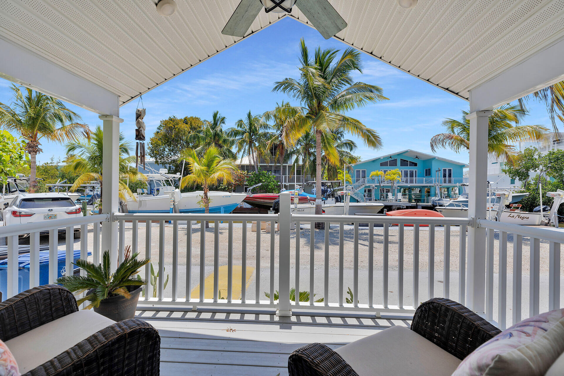 325 Calusa Street 250
