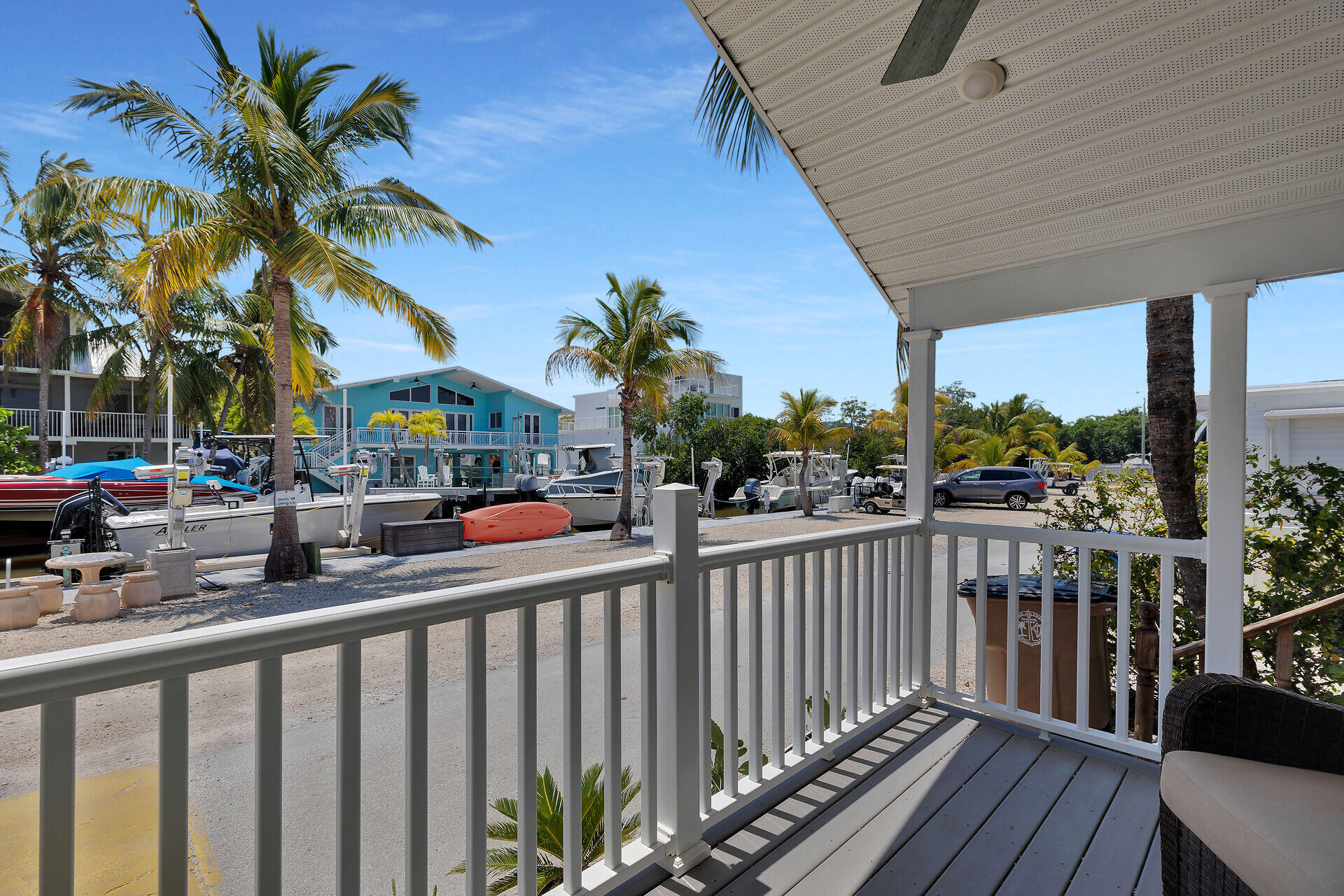 325 Calusa Street 250