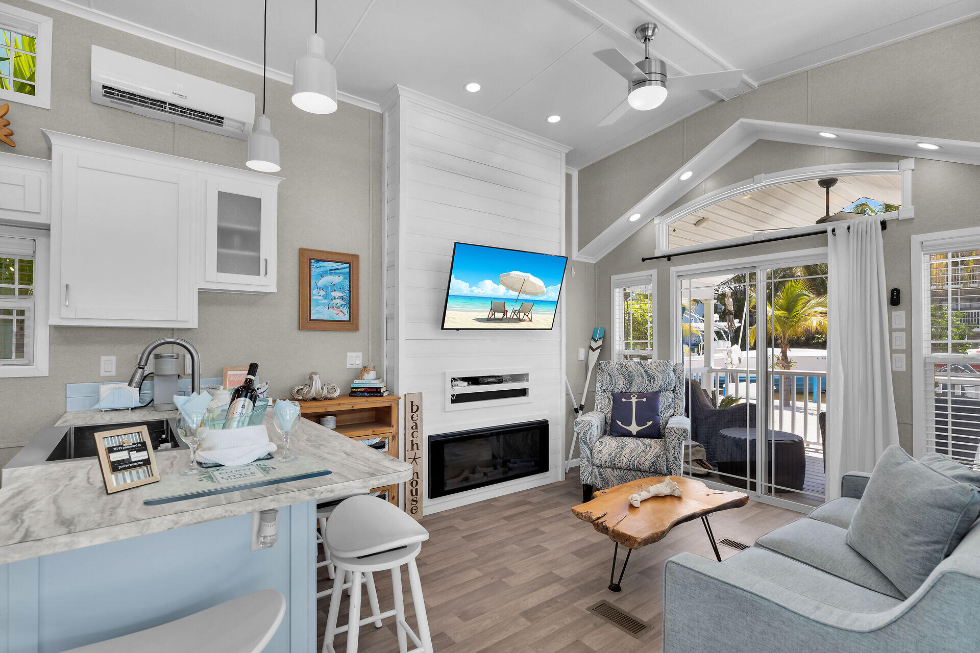 325 Calusa Street 250