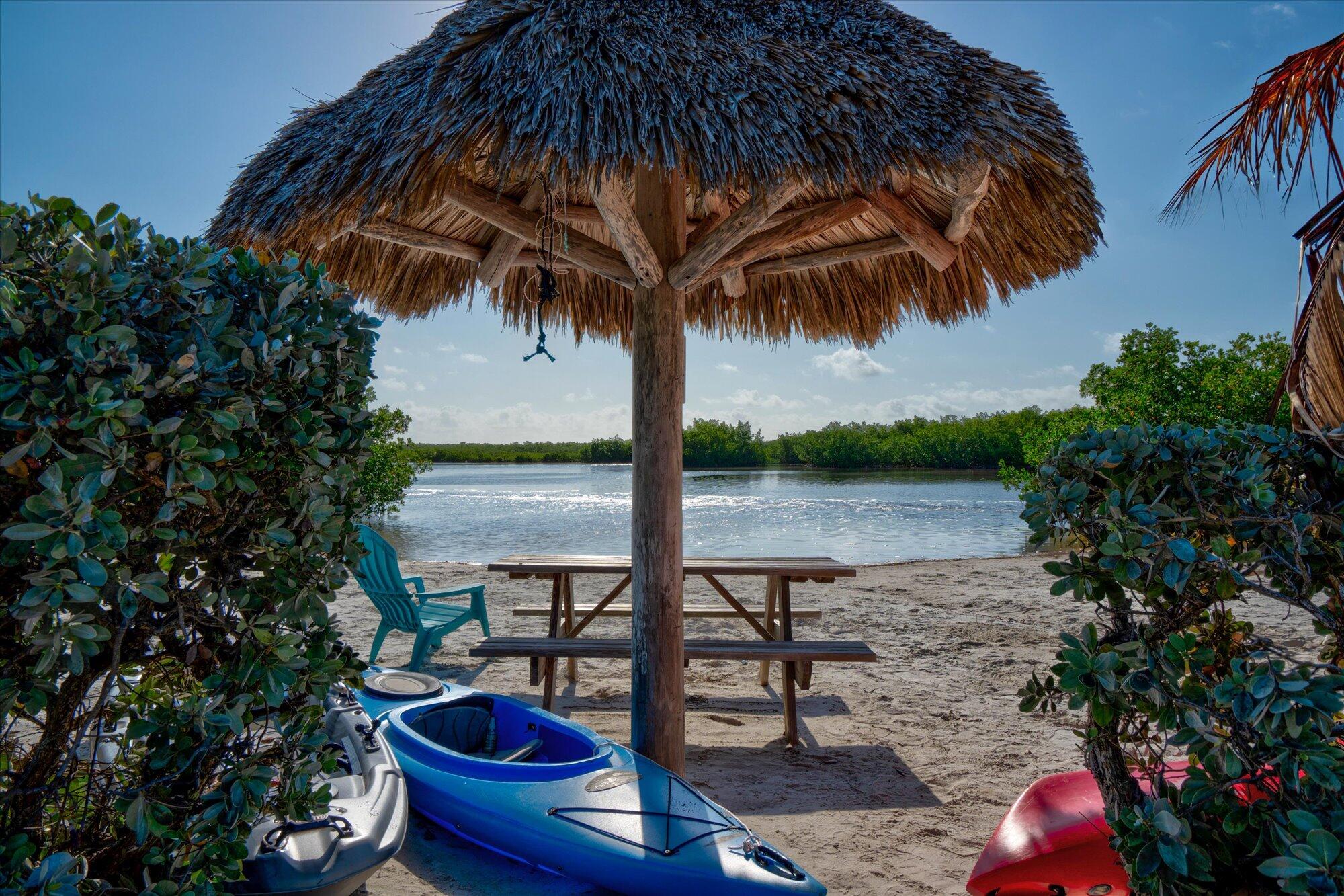 101551 Overseas Highway # 22