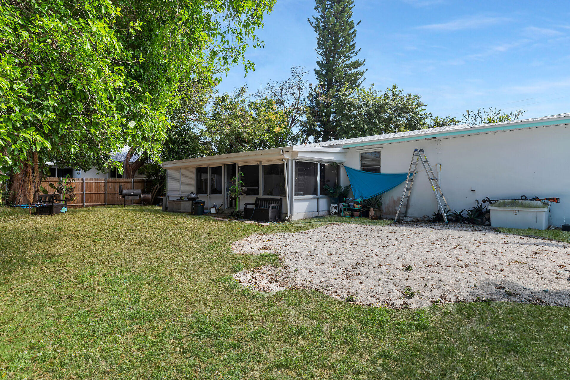 30 Jewfish Avenue