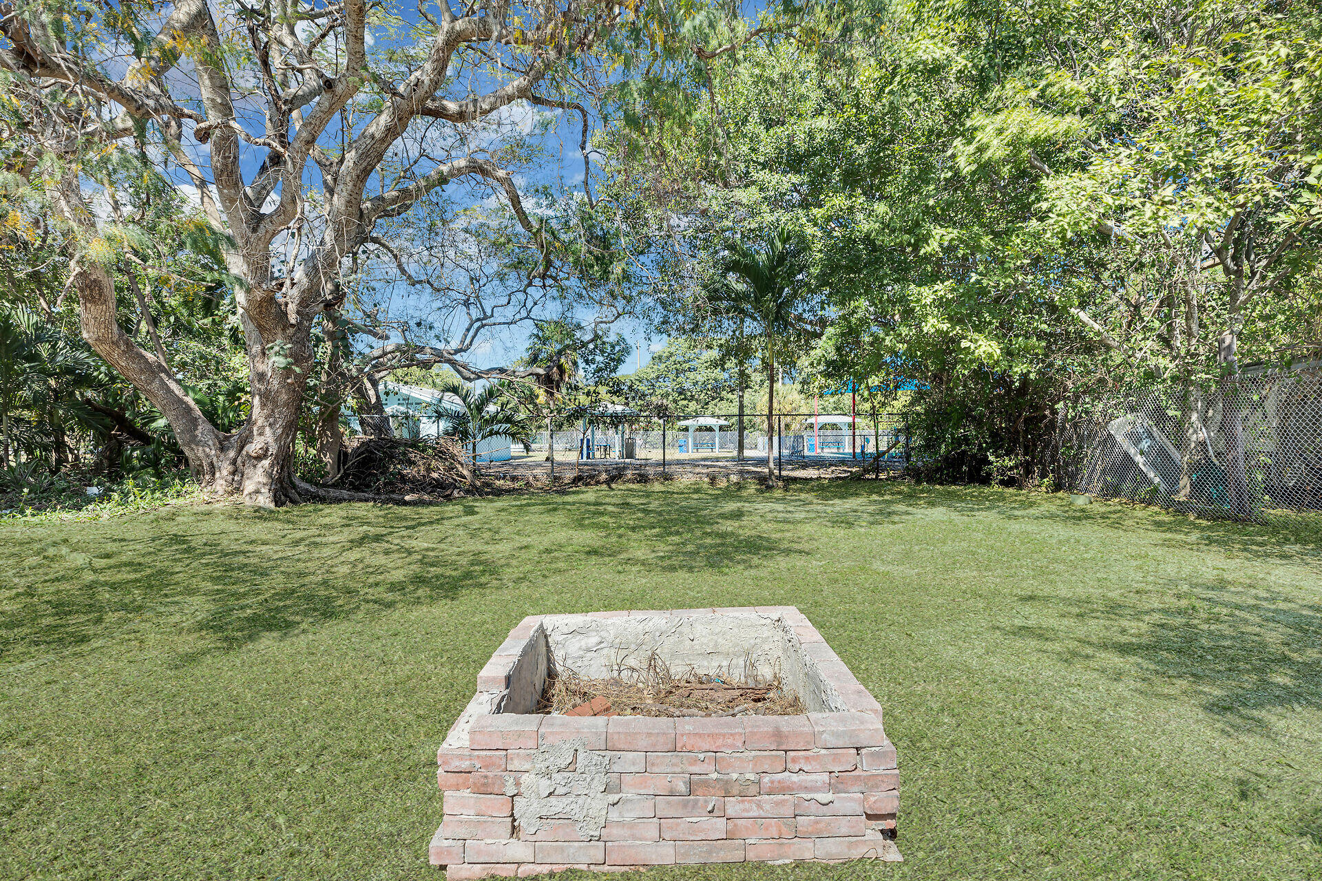 53 Hibiscus Lane