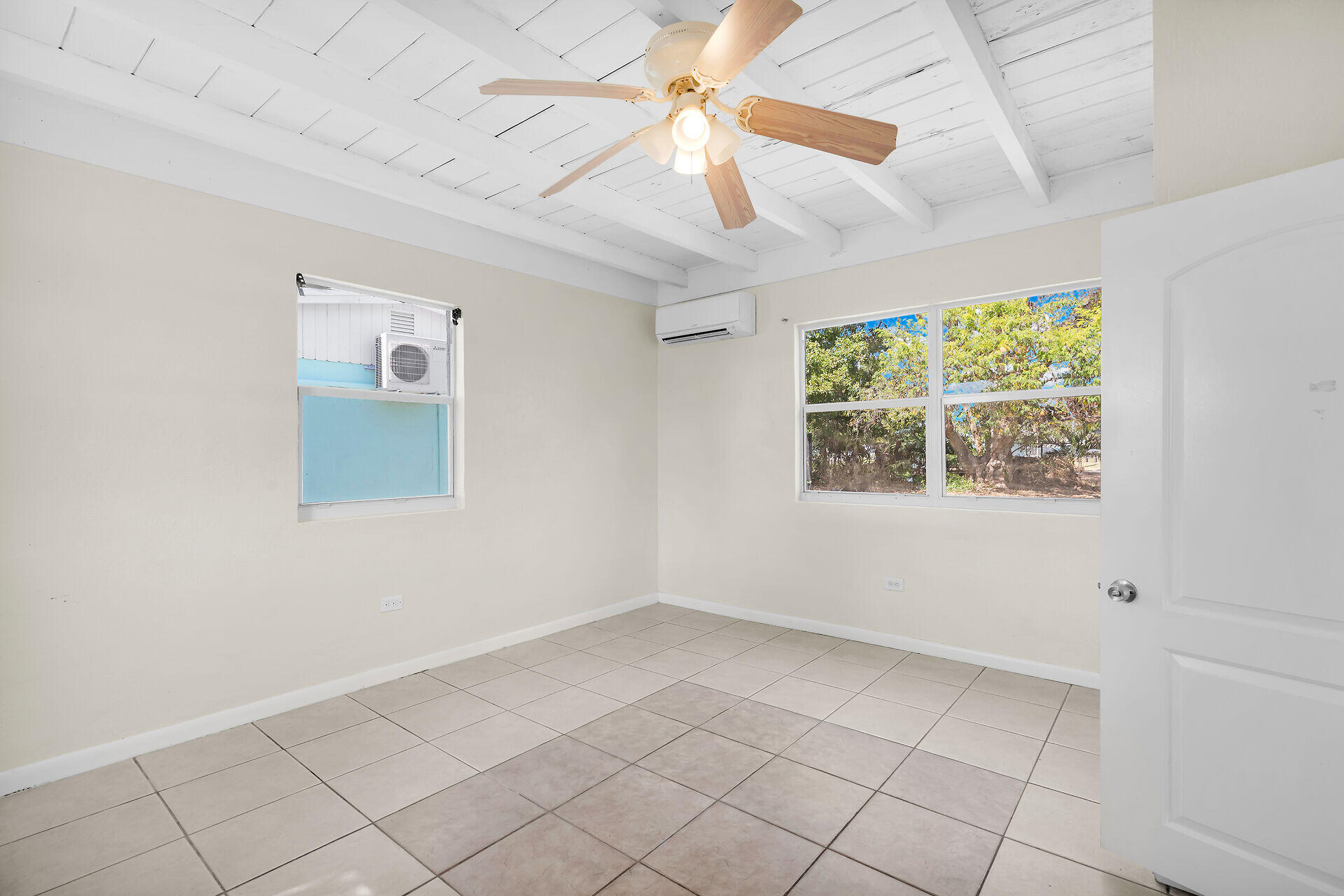 53 Hibiscus Lane
