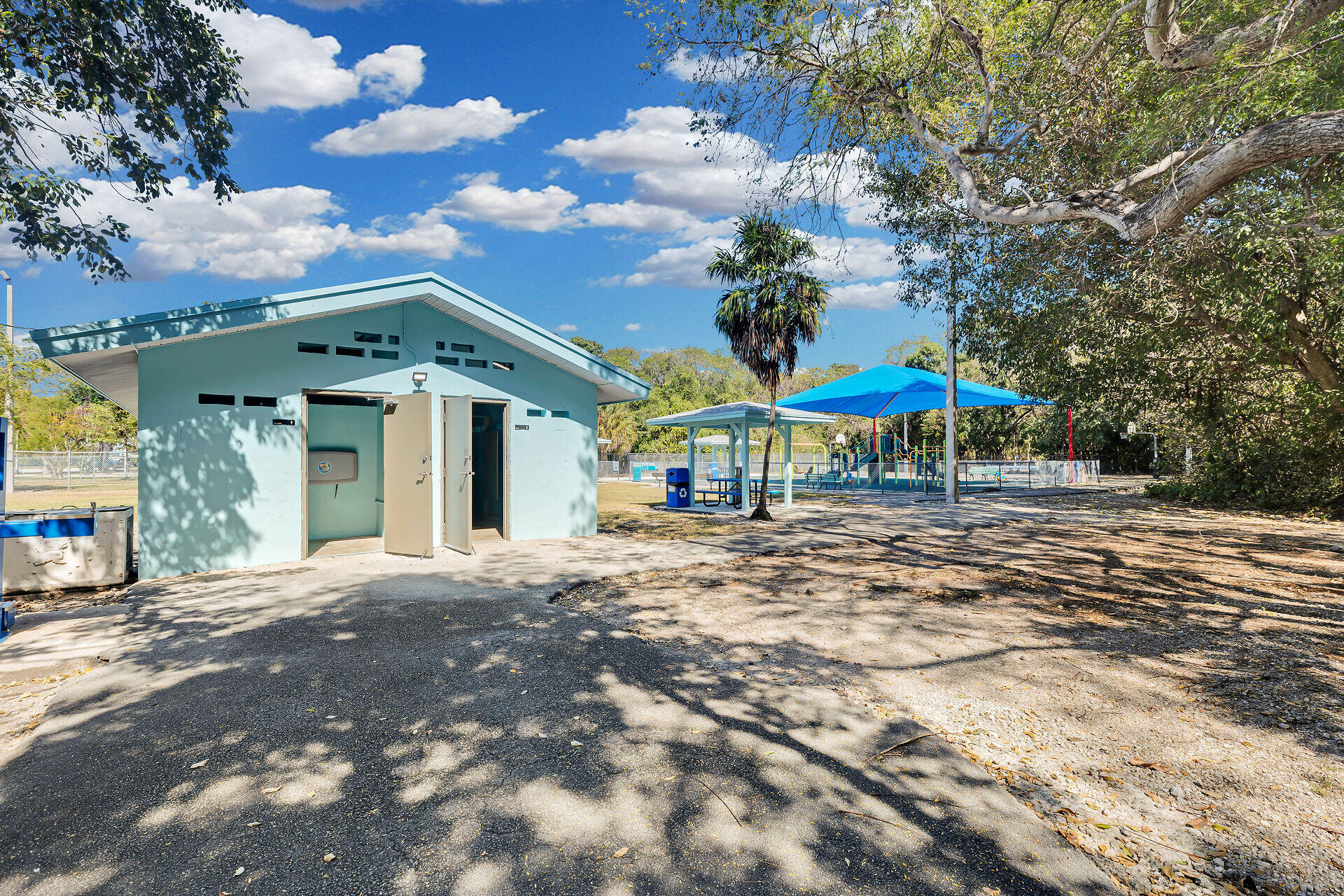 53 Hibiscus Lane