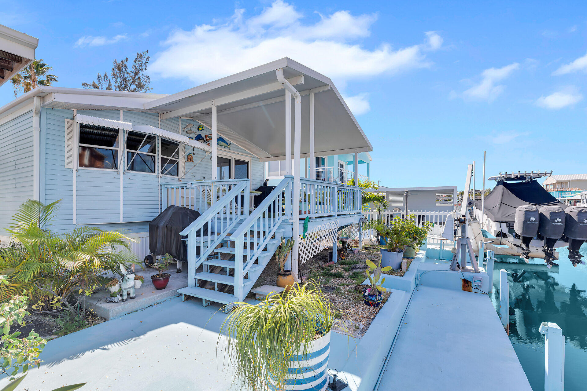 213 Buttonwood Avenue