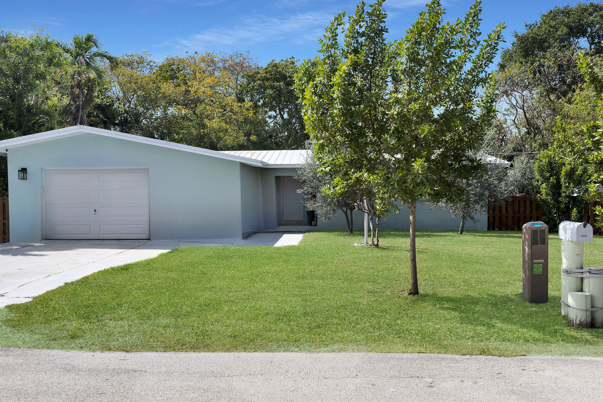 1003 Gibraltar Road