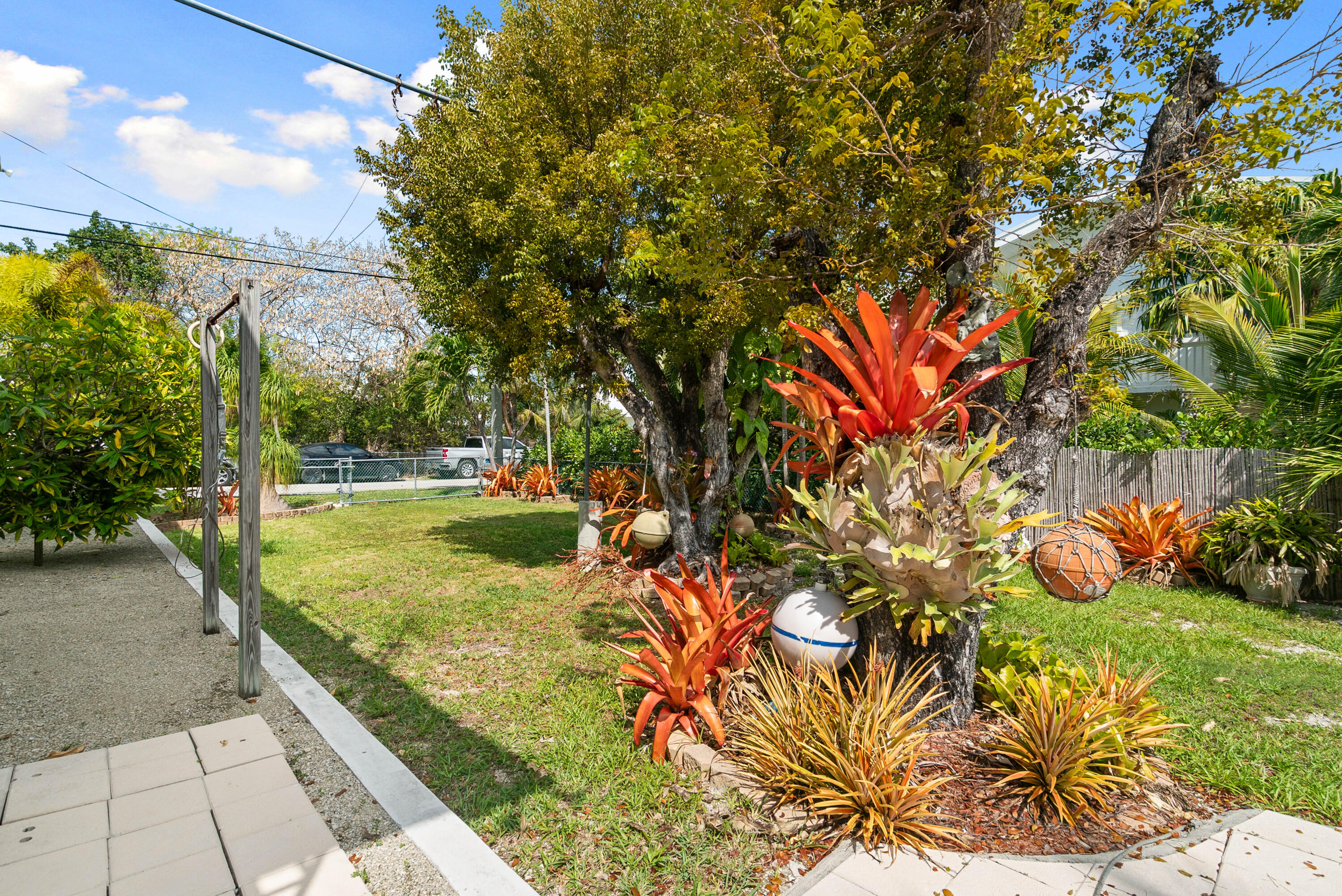 234 Mohawk Street