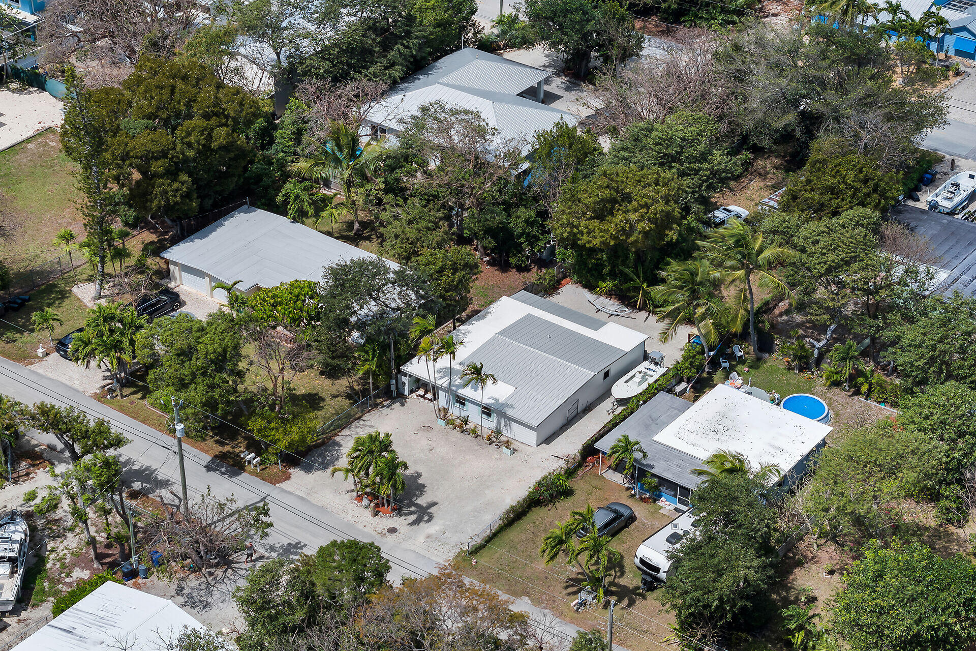 10 Dolphin Road