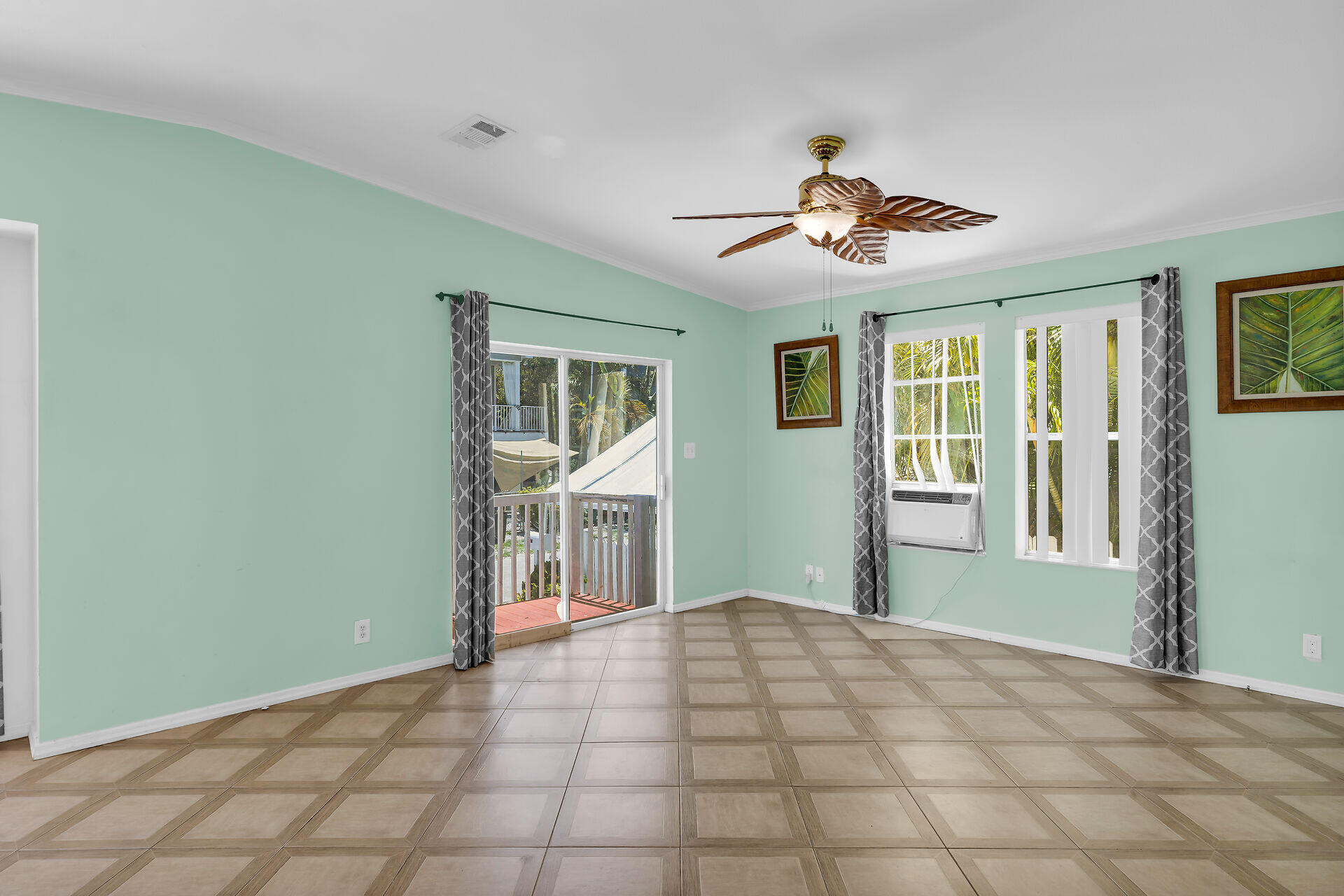 4 Coral Drive